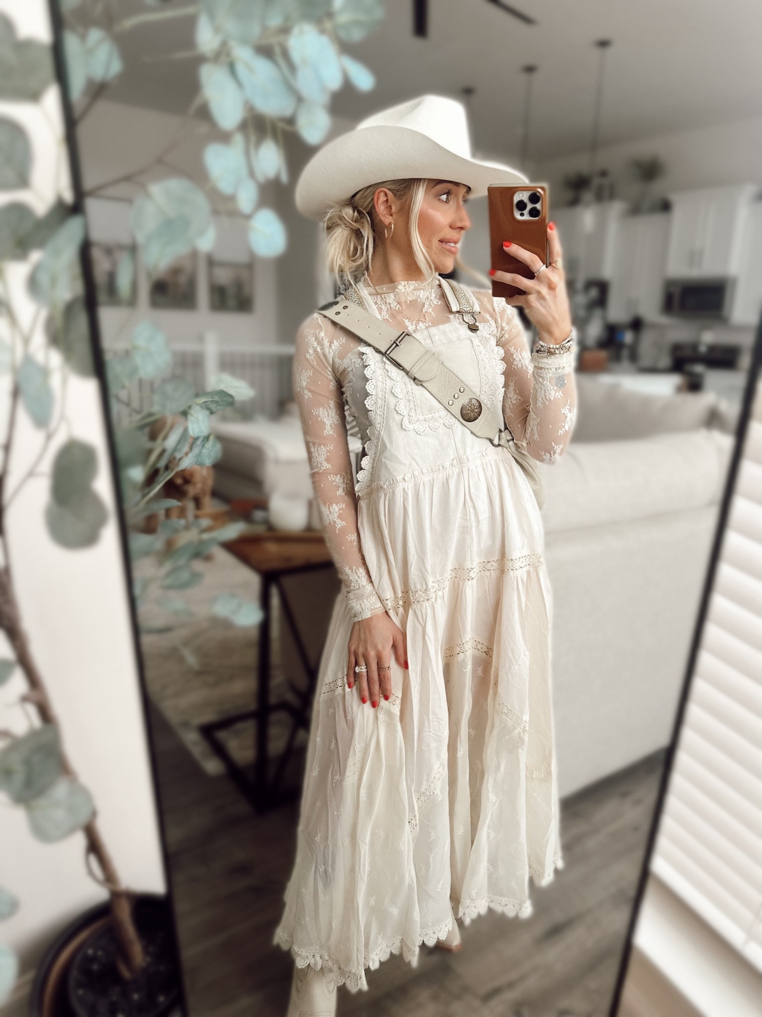 🕊️☁️✨

#LTKootd #LTKBump #LTKPetite