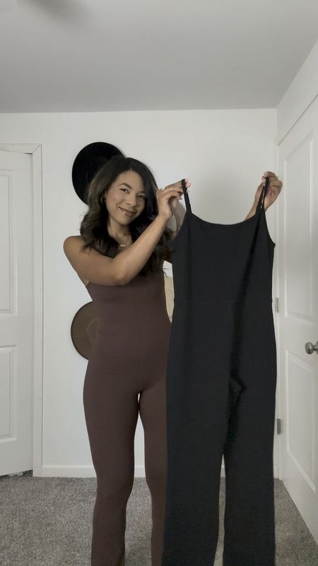 Aritizia inspired flare jumpsuit! Size 6/8 wearing size medium- Amazon find on sale for $20!!! Affordable Amazon fashion find- neutral Nikes 