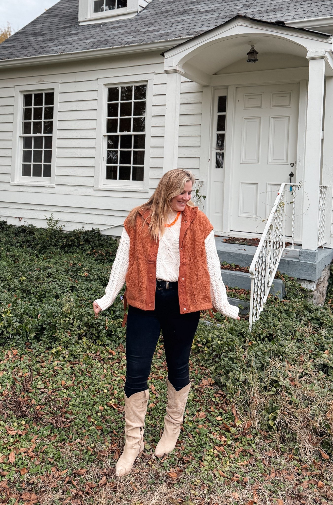 The perfect everyday fall fit


#LTKFindsUnder50 #LTKFindsUnder100 #LTKSeasonal