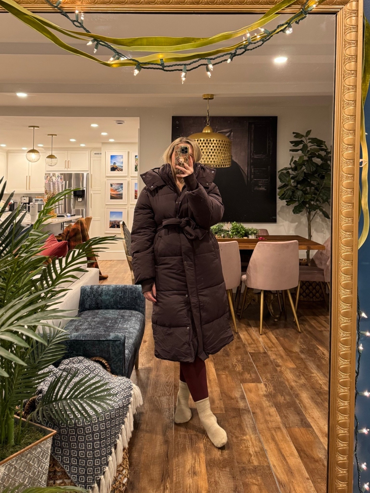 Finally found a new puffer coat! This one is so cozy and comfortable and warm! Plus I love that it’s belted. Wearing a medium, definitely size down! 

 

#LTKGiftGuide #LTKMidsize #LTKootd