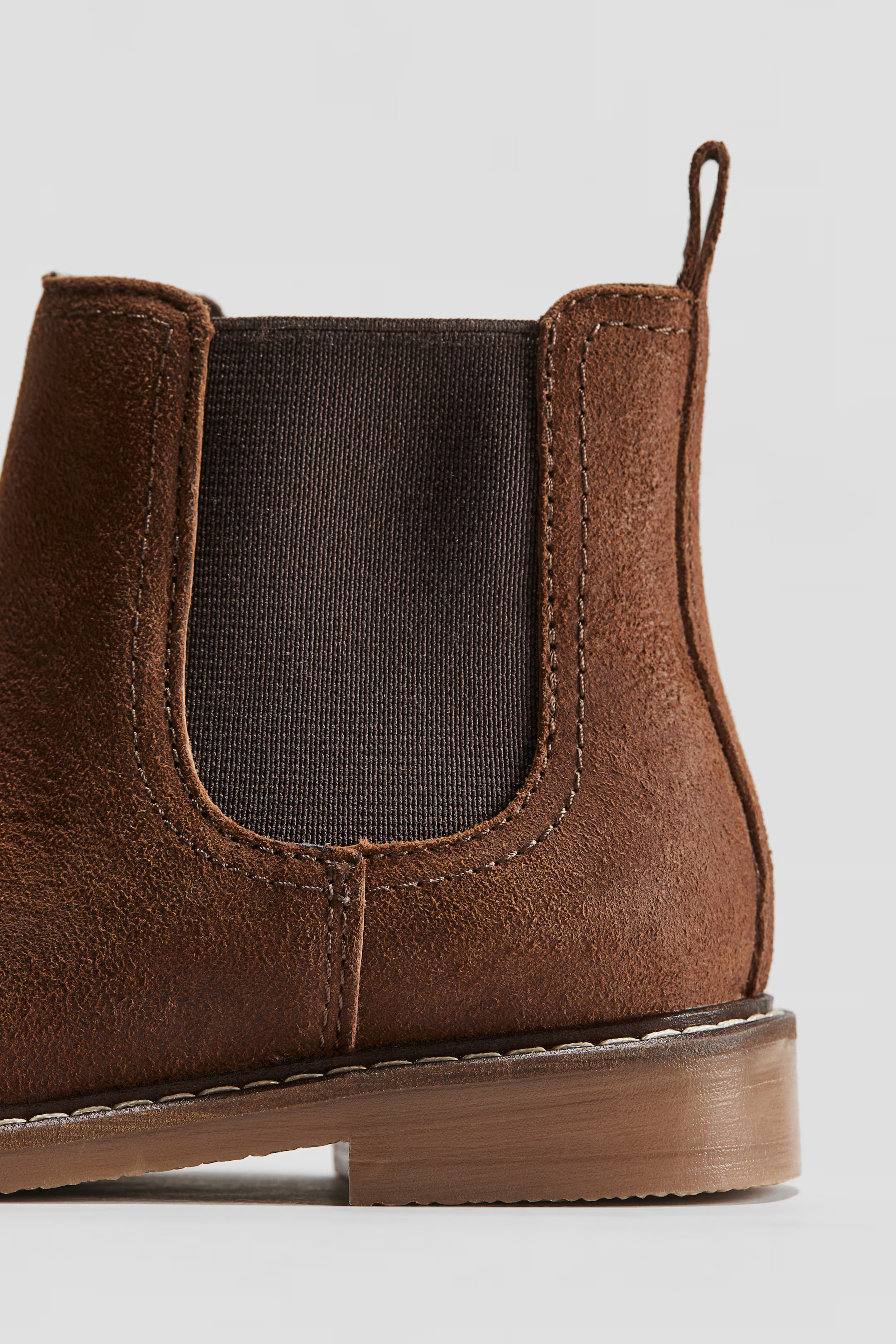Chelsea boots - No heel - Brown | H&M US | H&M (US + CA)