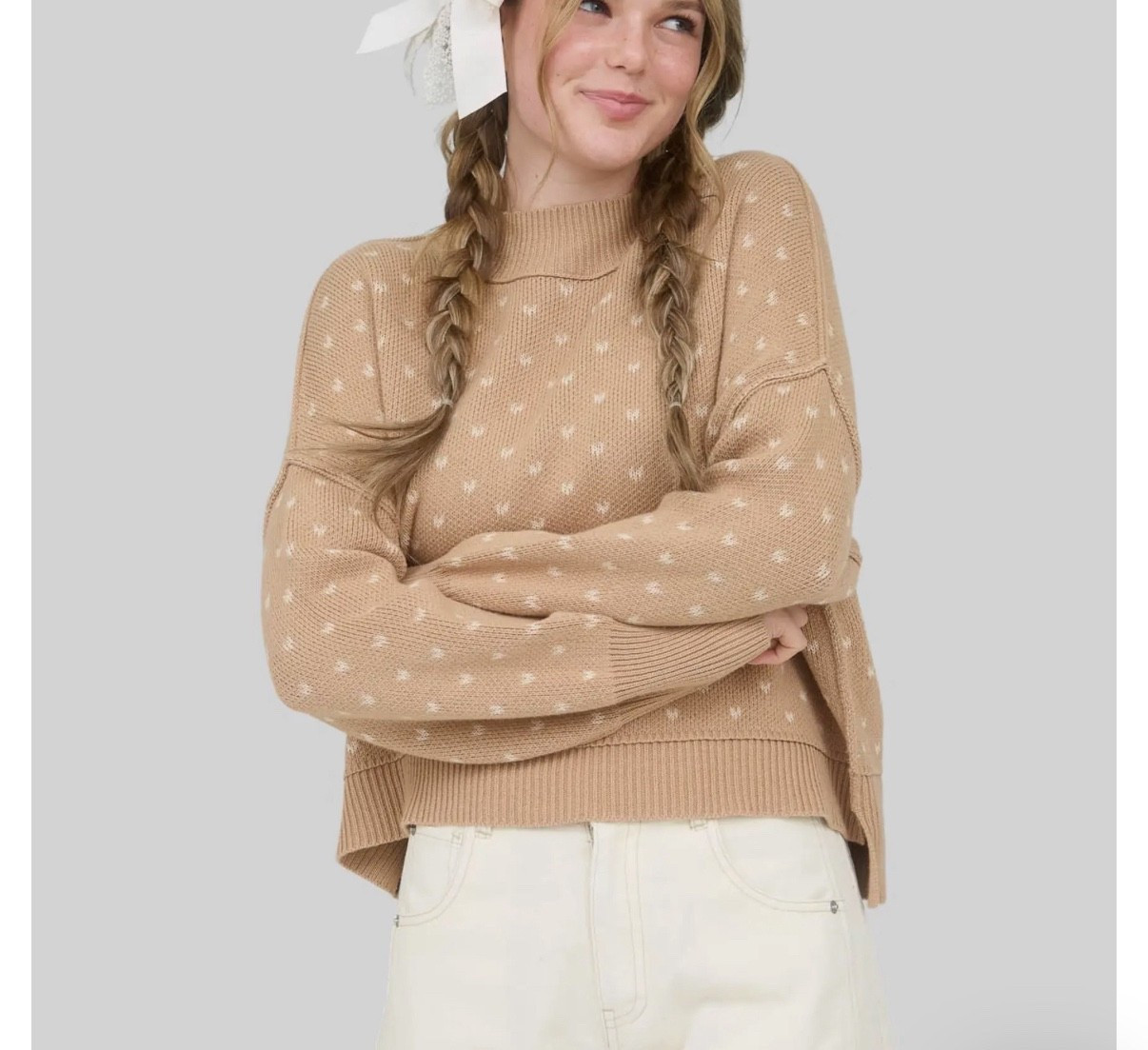 Looking for a subtle valentine day outfit? This sweater is perfect! Dainty hearts and not bright red or pink!! 

Valentine’s Day outfit ideas
Date night



#LTKSeasonal #LTKFindsUnder50