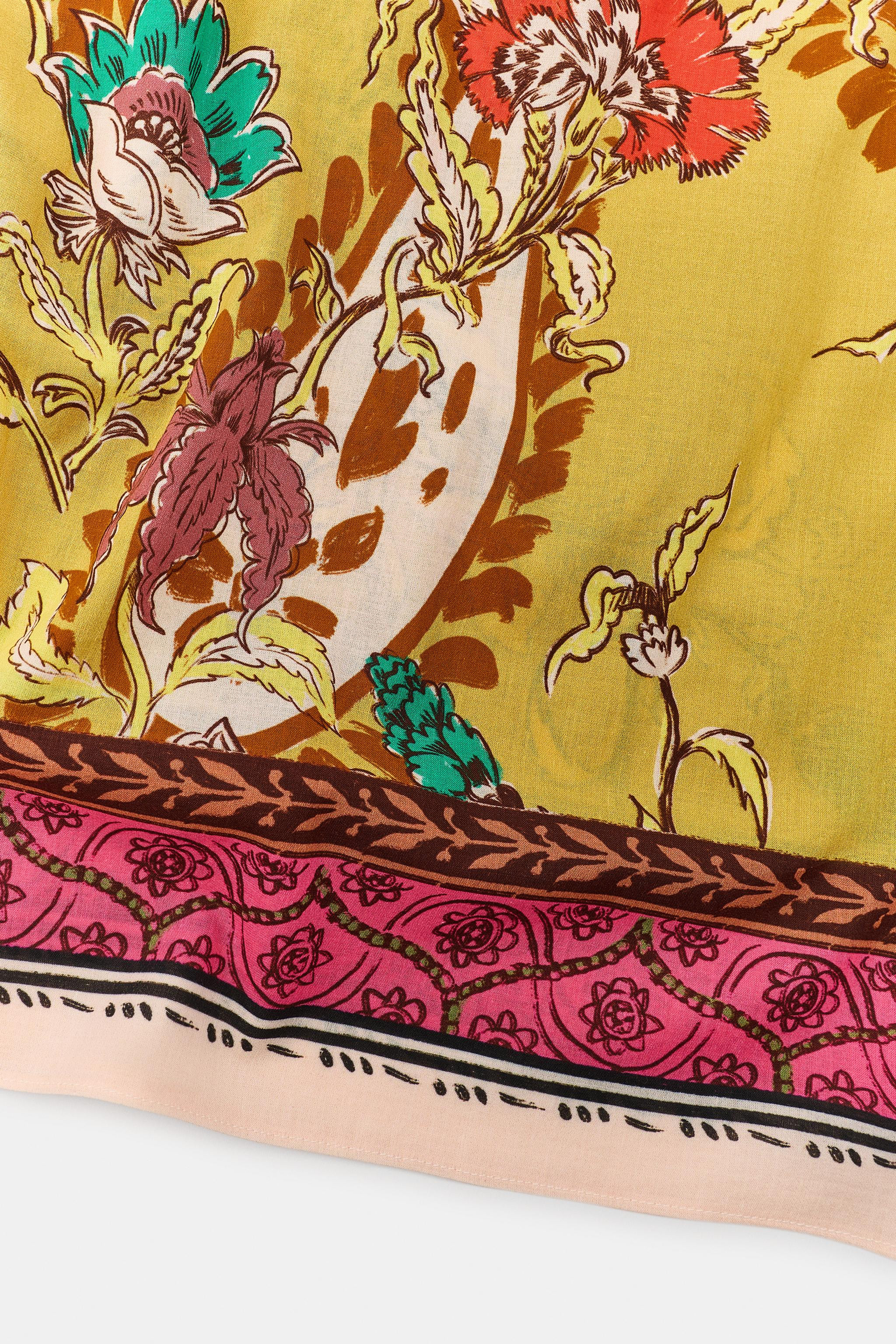 Printed scarf crafted from 100% cotton yarn.DIMENSIONS: 39.4 x 76.8 inches (100 x 195 cm) | Zara US