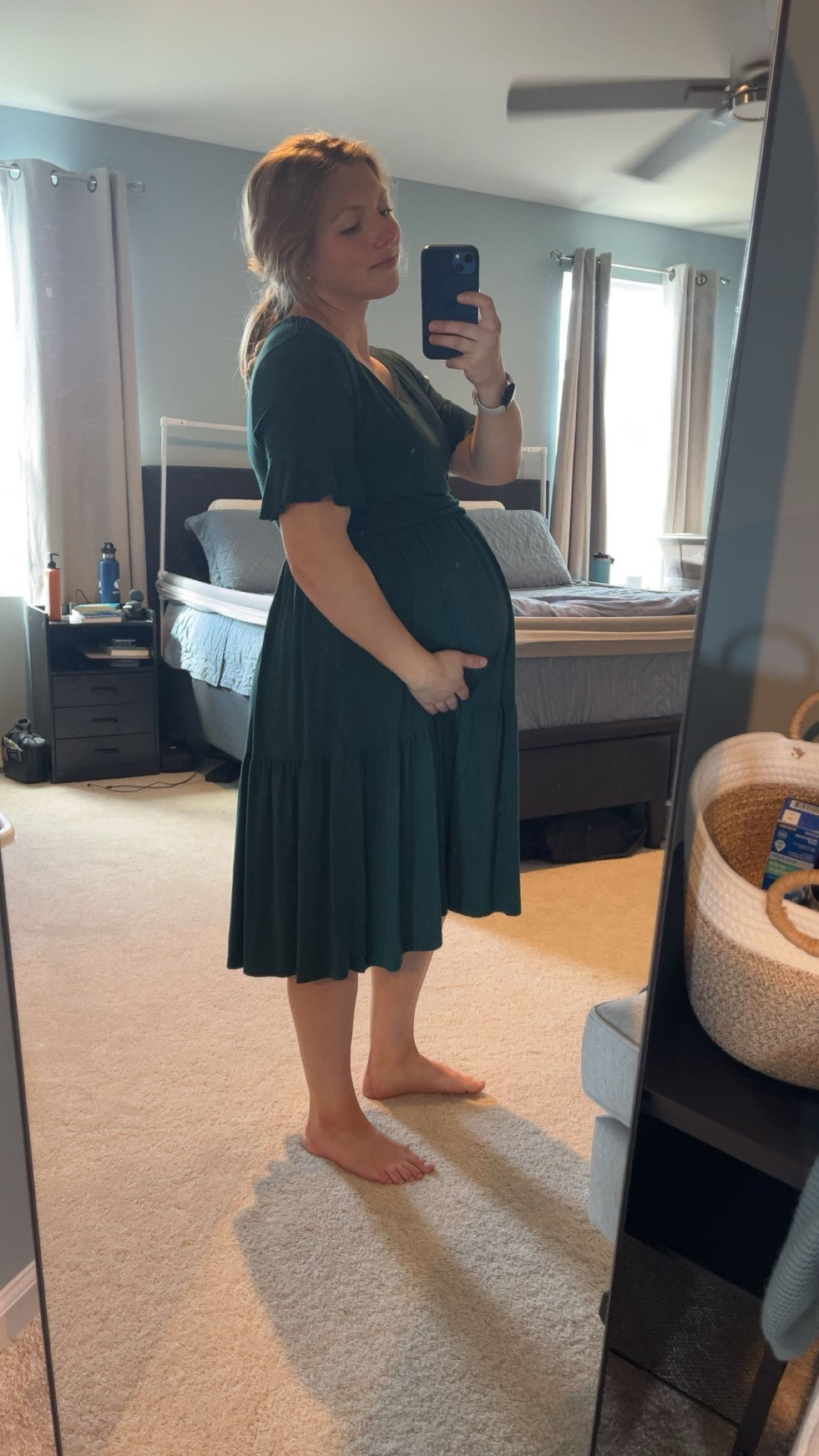 Happy Sunday! This maternity/nursing dress is perfect for church and special occasions. It has subtle, but easily accessible nursing access AND it’s so flattering. This is another one I have in every color…can’t recommend enough.

(5’2.5”, Size M)
#MaternityFaves #PostpartumFaves

#LTKBump #LTKmomlife #LTKBaby