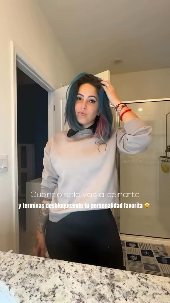 Me encanta esta secadora…no me cansaré de repetírselos 😎😏
.
.
.
#hairstyling #haircare #foxybae #livingmybestlife