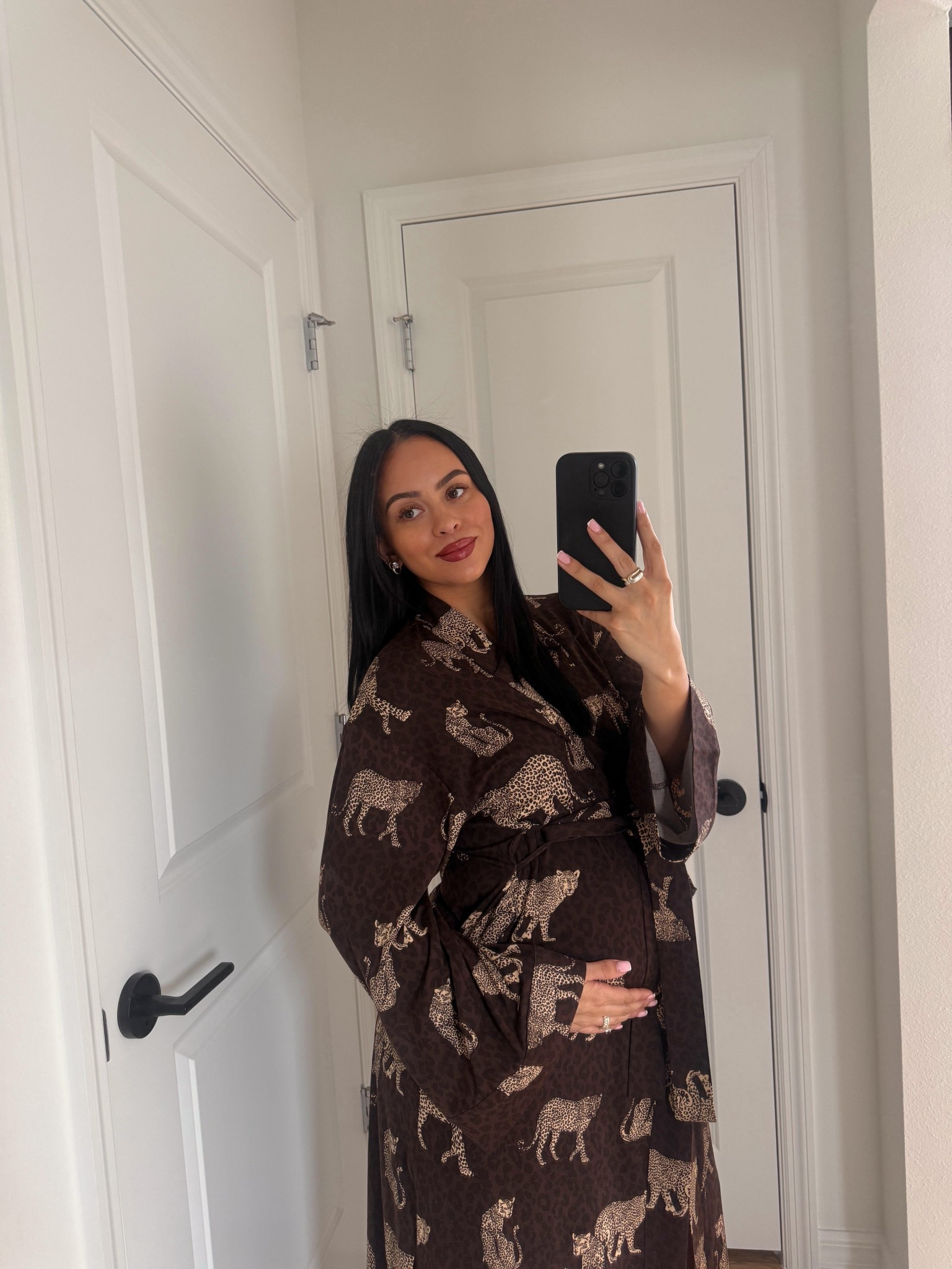 30 weeks pregnant and a small fits just fine 🤎🐆✨👶🏻

#LTKBaby #LTKmomlife #LTKootd