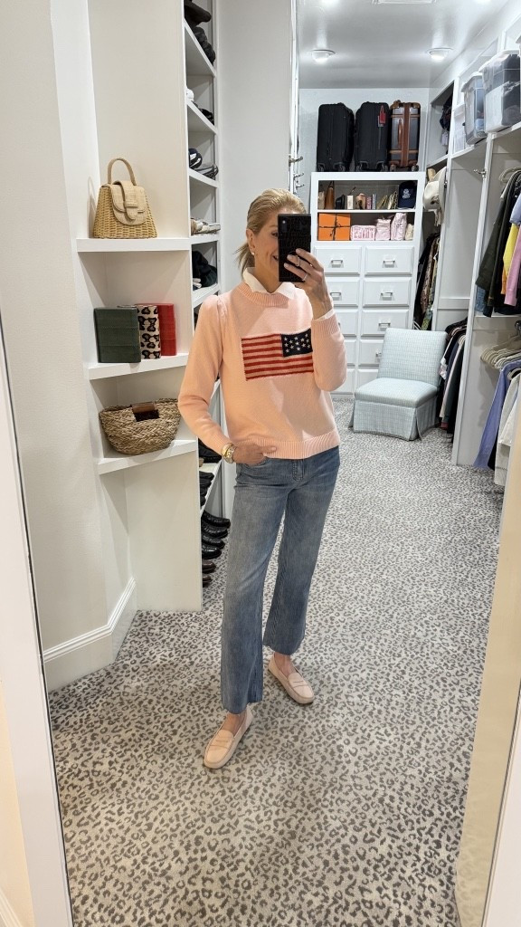 Such a cute everyday look for a spring or summer day. Size S

#LTKSeasonal #LTKOver40 #LTKootd