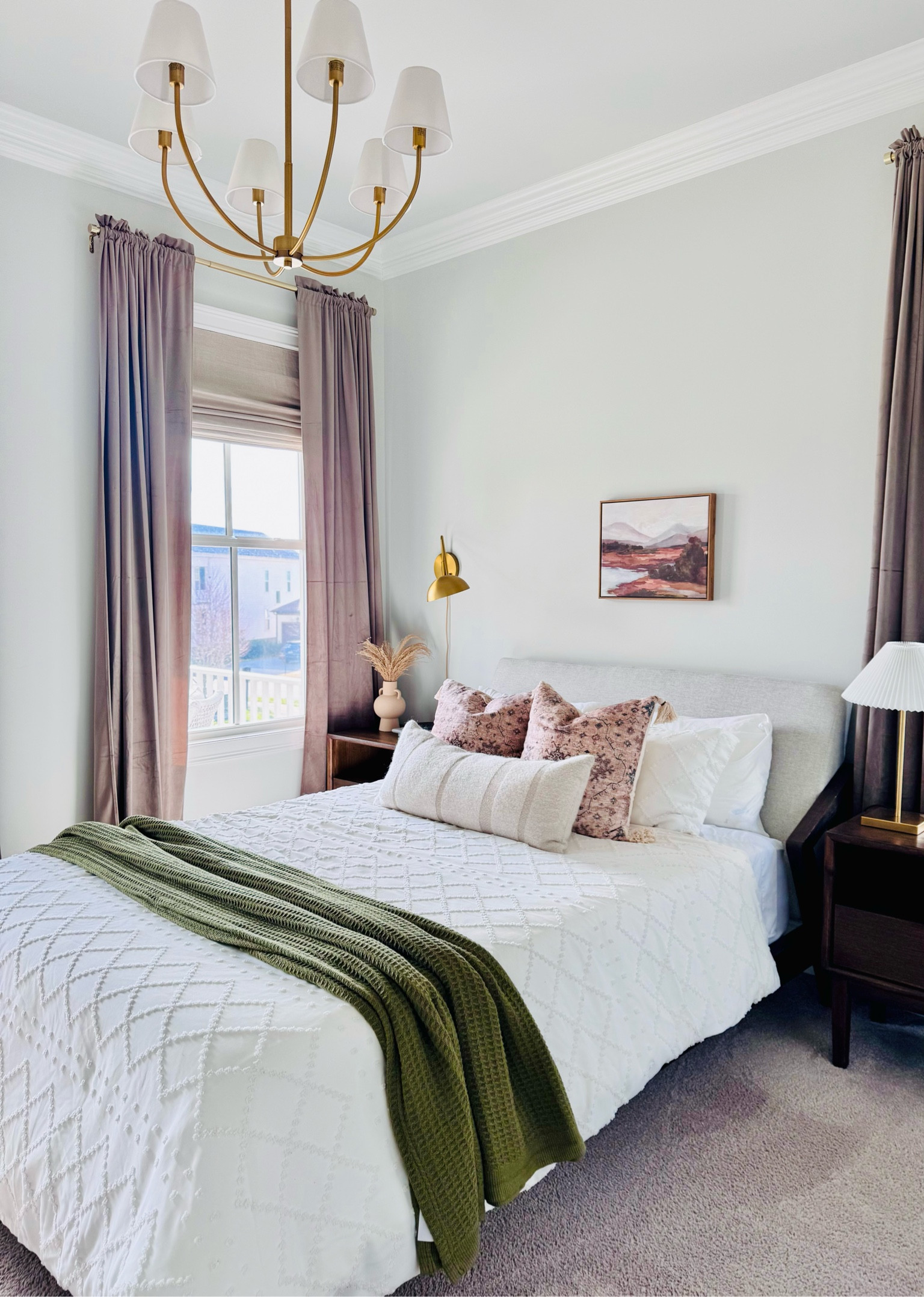 Extra large throw blanket from Amazon! Guest bedroom 

#LTKStyleTip #LTKFindsUnder50 #LTKHome