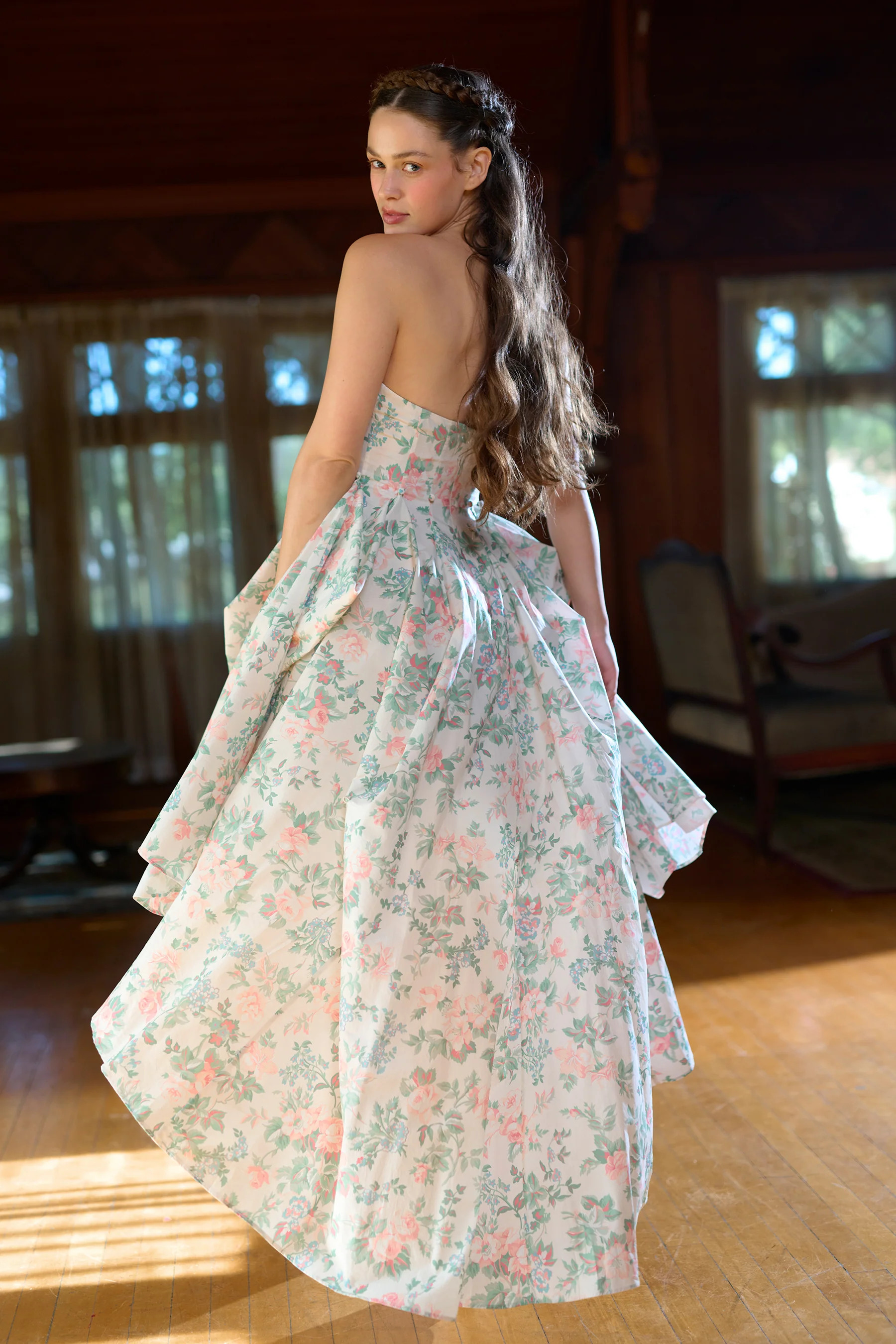 The Orchard House Engagement Gown | Selkie Collection