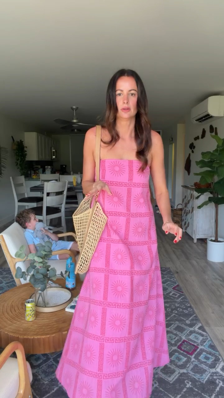 This summer maxi dress is on sale and so perfect for dinner out!

#LTKgrwm #LTKTall #LTKSaleAlert