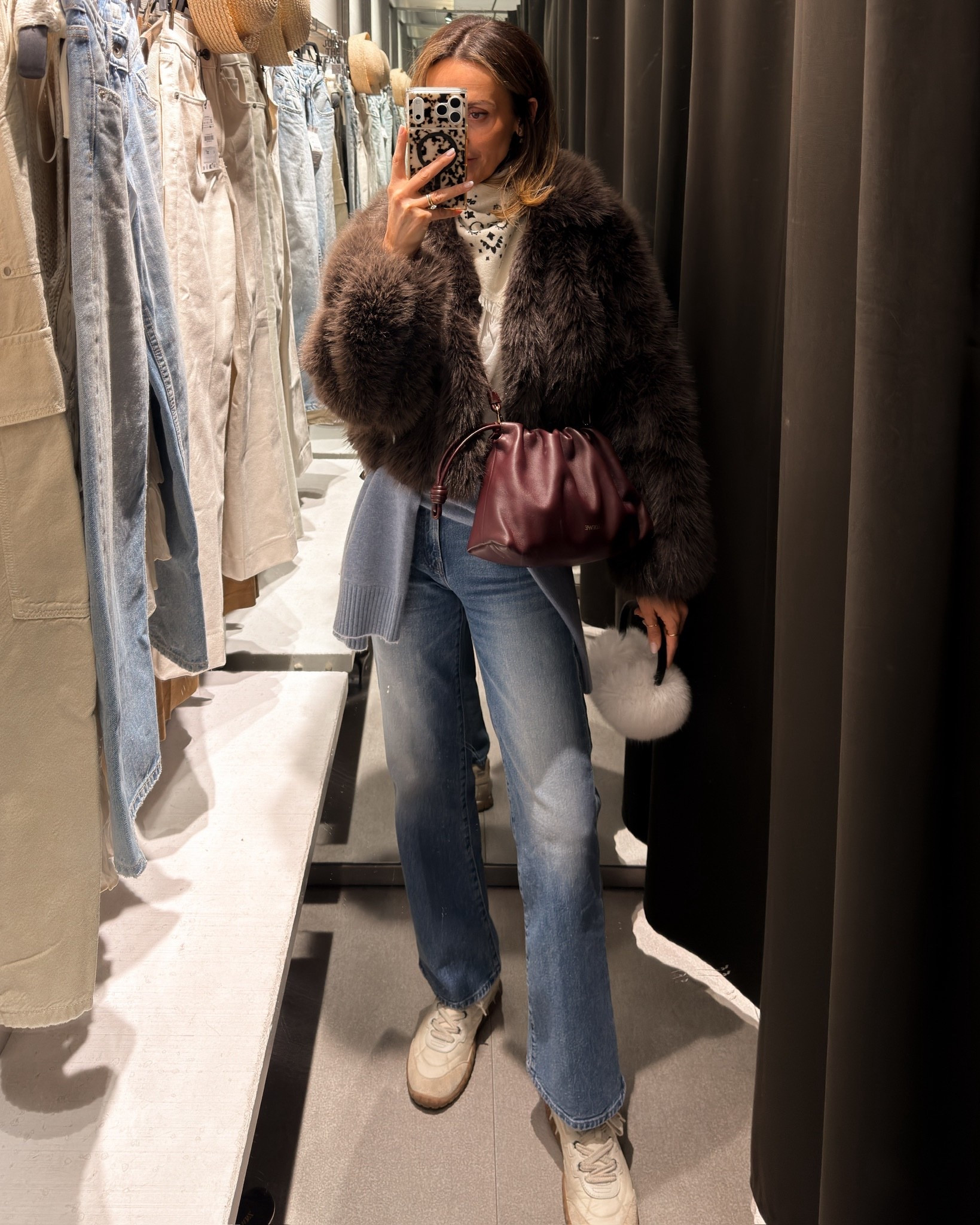 Zara run outfit of the day 🤍 Layers, denim and a little texture!

#LTKootd #LTKdayinmylife #LTKTravel