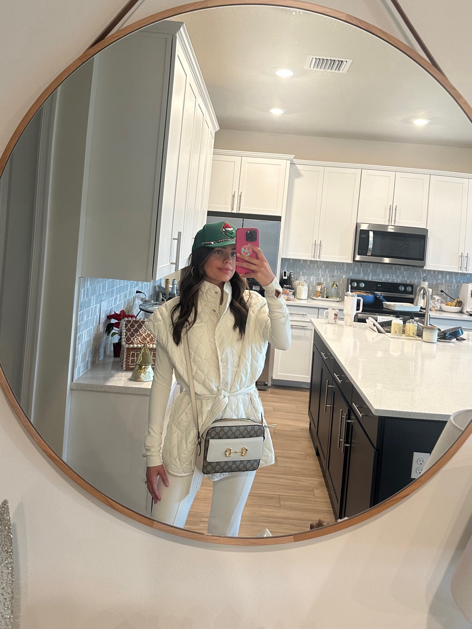 Winter outfit idea 🤍



Monochrome outfit 
Winter outfit 
Christmas outfit 
All white outfit 
Matching set 
Gucci purse 
Trucker hat outfit 
Vest outfit
Flare leggings outfit  

#LTKHoliday #LTKSeasonal #LTKstyletip