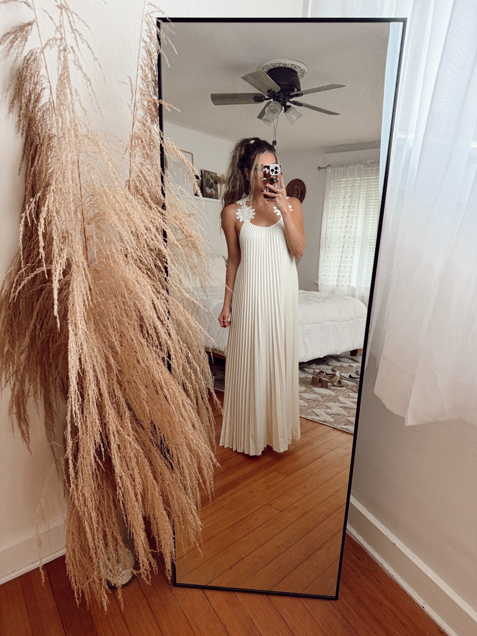 Photoshoot dress for any season 

#LTKStyleTip #LTKFallSale #LTKFindsUnder50