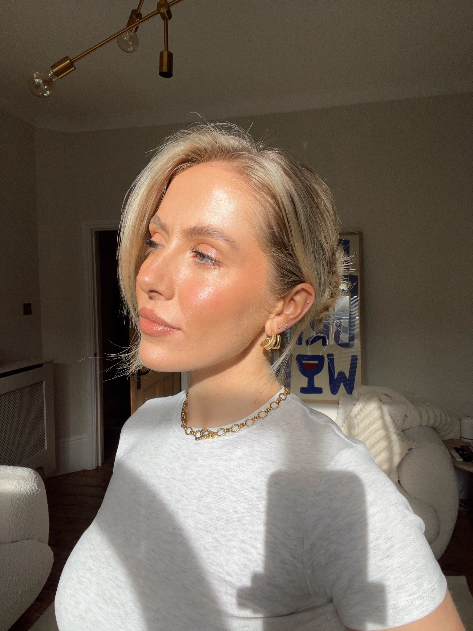High street everyday glowy makeup look 

#LTKuk #LTKstyletip #LTKeurope