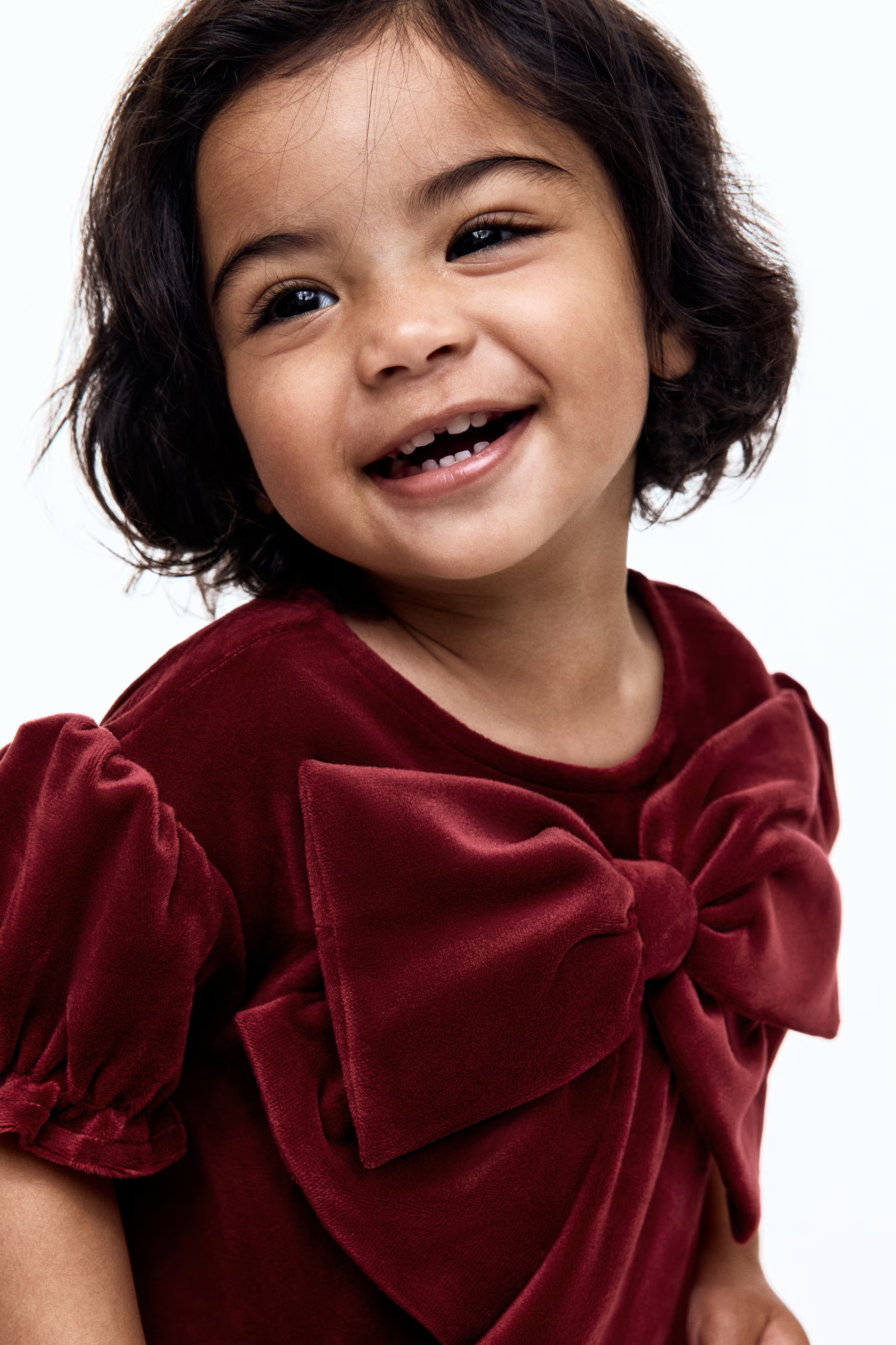 Bow-detail velour dress | H&M (UK, MY, IN, SG, PH, TW, HK)