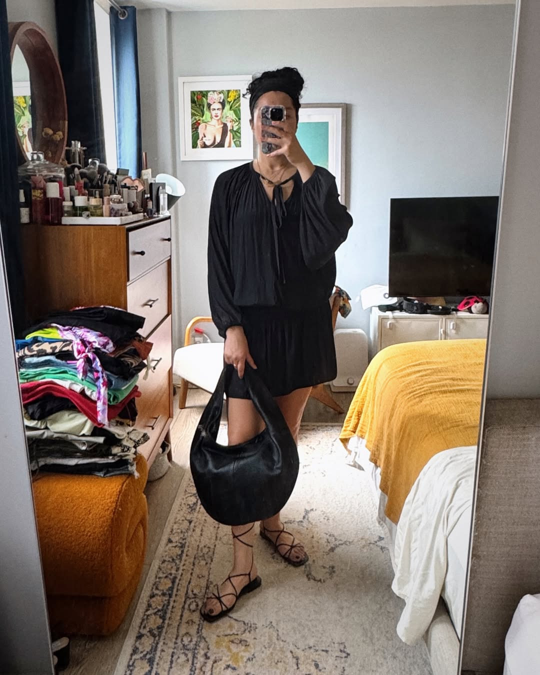 What She Carries: Keeping it chic and comfy. The Market Tote is the only accessory I ever need. 

// Casual, Casual Outfits, Casual Chic, Comfy Casual, Chic Casual, Womens Casual Outfit, Casual Style, Fashion, Outfits, Outfit Ideas, Outfit Inspo, Classy, Classy Outfit, Classy Dress, Classy, Trending, Trendy, Trendy Outfits, Mom Fit, Mom In Style, Mom Style, Mom Outfits, Mom Fashion, Fall Mom Outfits, Casual Mom Outfits, Tote Bag, Shoulder Bag, Sandals, Sandals 2025, Platform Sandals 

 

#LTKStyleTip #LTKShoeCrush #LTKItBag