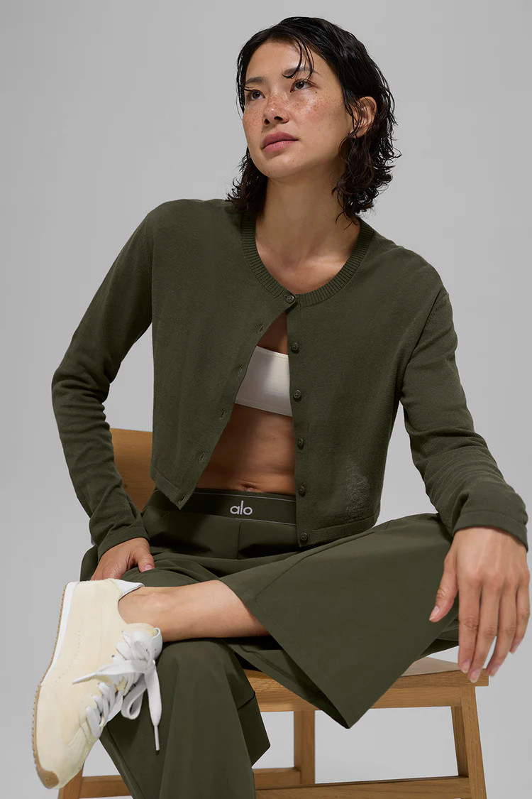 Supernatural Sweater Cardigan - Green Olive | Alo Yoga (US)