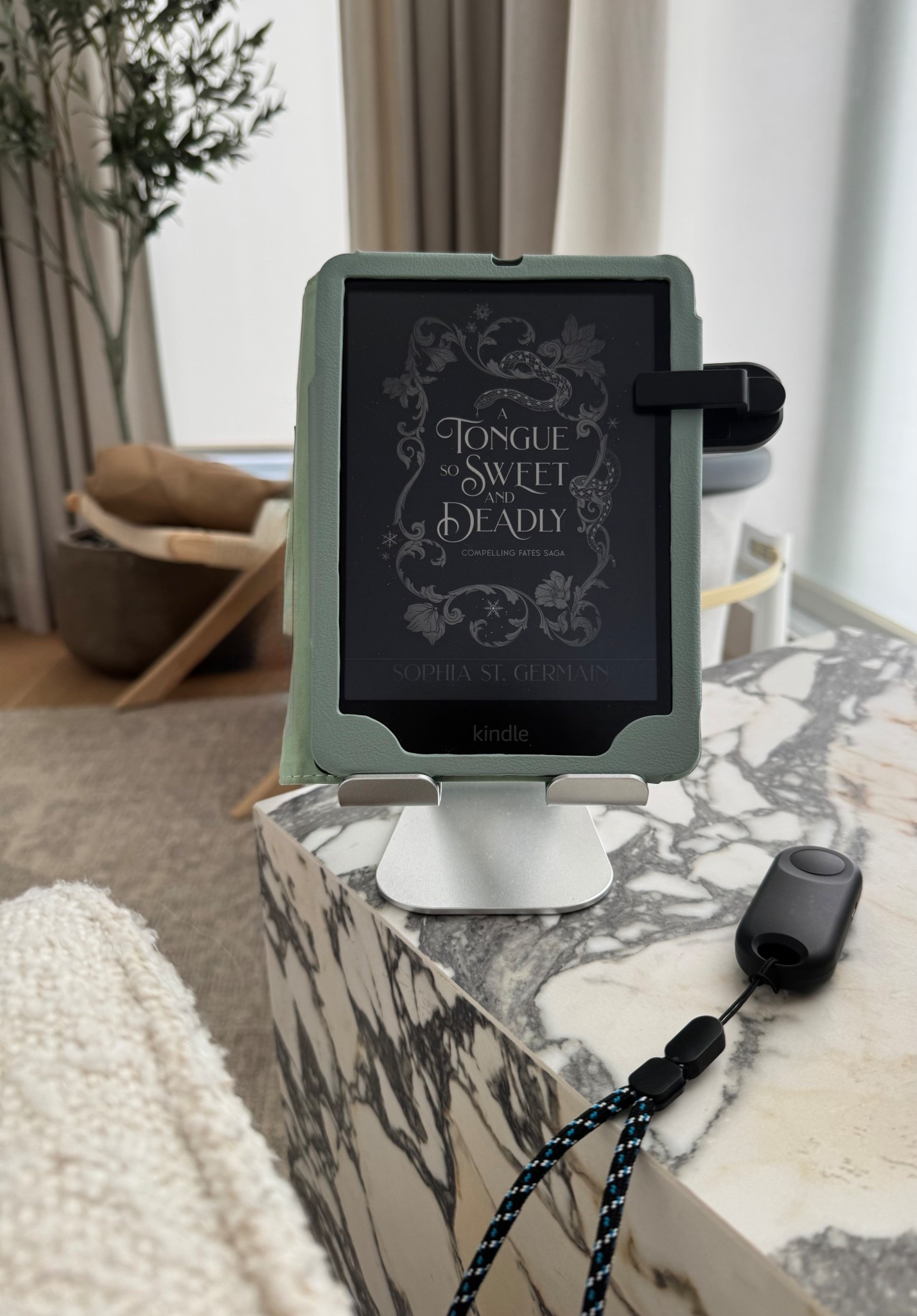 My book girly must have: a kindle stand + remote control 🫶🏼

#LTKhome #LTKcanada