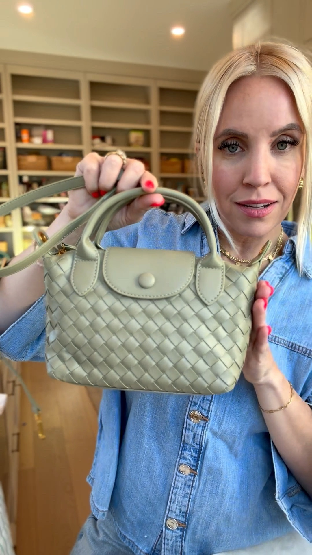 This bag looks designer! 

#LTKootd #LTKgrwm #LTKmomlife