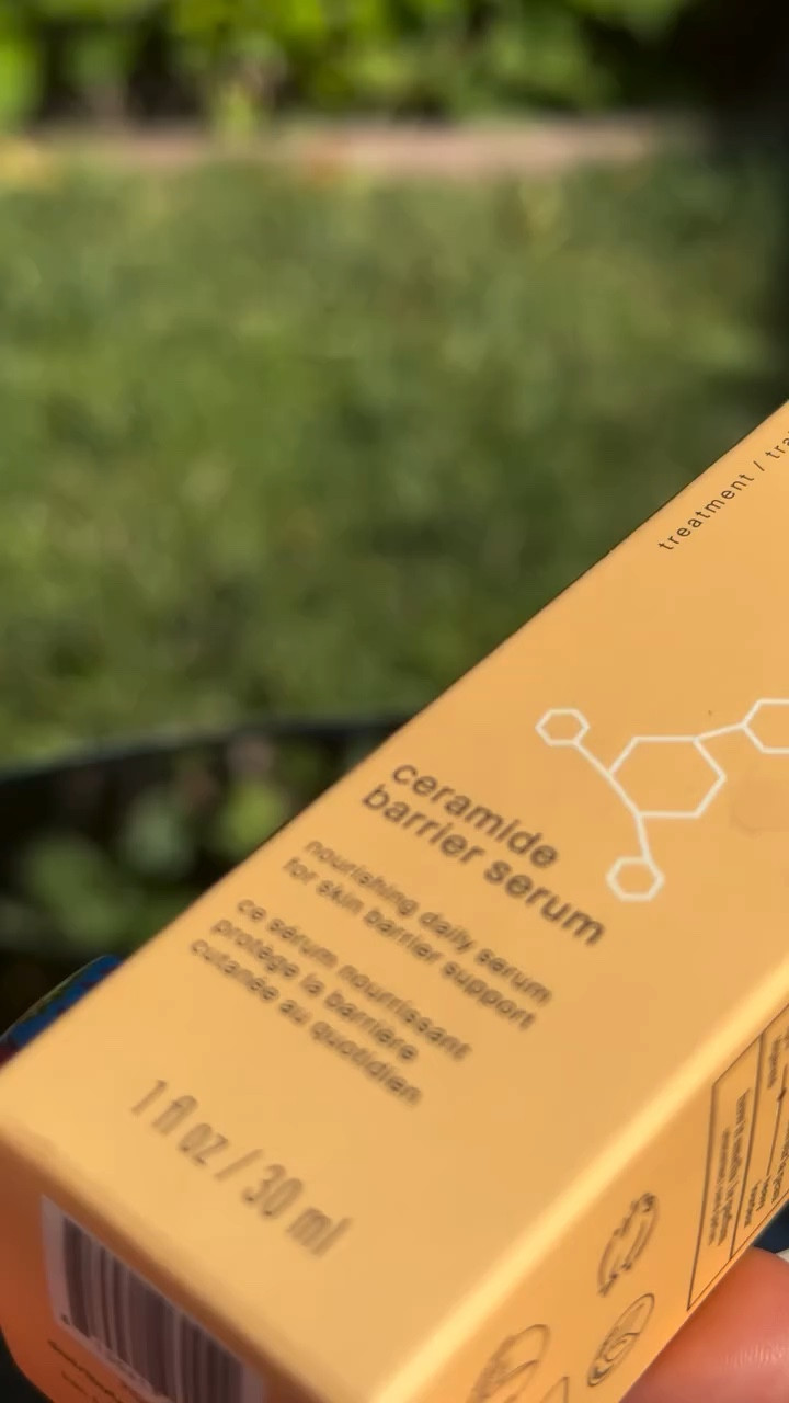 HYDRATION GAME-CHANGER ALERT!

I’m obsessed with @cocokind’s Ceramide Barrier Nourishing Daily Serum! This holy grail serum has transformed my skin, providing long-lasting hydration and support to my skin barrier.

Say goodbye to:

Dryness and tightness
Irritation and redness
Dullness and discomfort

And hello to:

Noticeably hydrated skin
Supple and comfortable texture
Reduced transepidermal water loss

Plus, it’s made with clean ingredients and is vegan-friendly!

Have you struggled with dry, irritated skin? Try this serum and let me know how it works for you!

#Cocokind #CeramideBarrier #Hydration #SkinBarrierSupport #CleanIngredients #Vegan #HydratedSkin #SuppleSkin #ComfortableSkin

#LTKSaleAlert #LTKFindsUnder50 #LTKFallSale