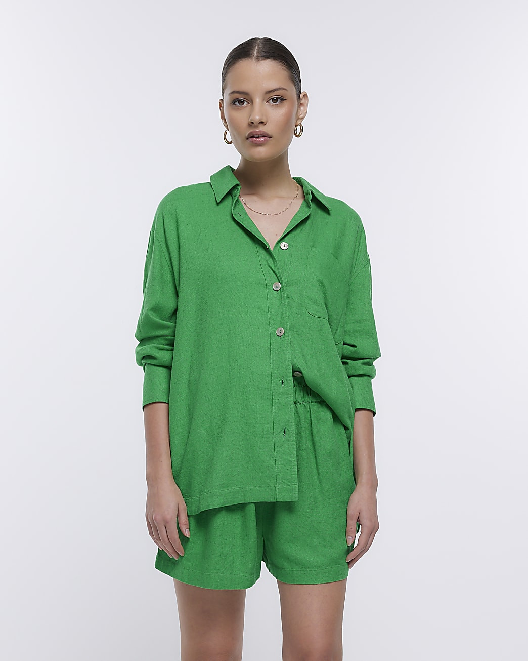 Green shorts with linen | River Island UK & IE