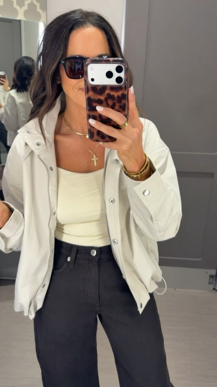 this jacket looks WAY more expensive than it is!! the perfect early fall layer for that put-together look!!🙌🏻

@Target 

#TargetStyle #TargetFinds #TargetFashion #TargetJacket #FallFashion #FallOutfits #AffordableFashion #DesignerLookForLess #BudgetFriendlyFashion #LTKCreator #LTKStyle #FashionFinds