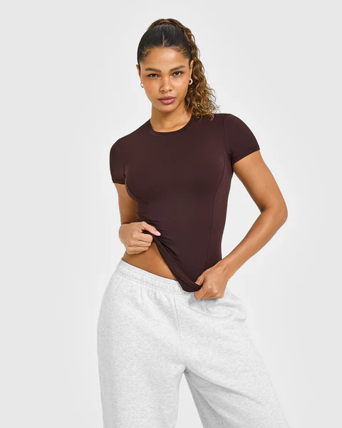 Mellow™ Soft Short Sleeve T-Shirt 
 Plum Brown | Oner Active (UK / US)