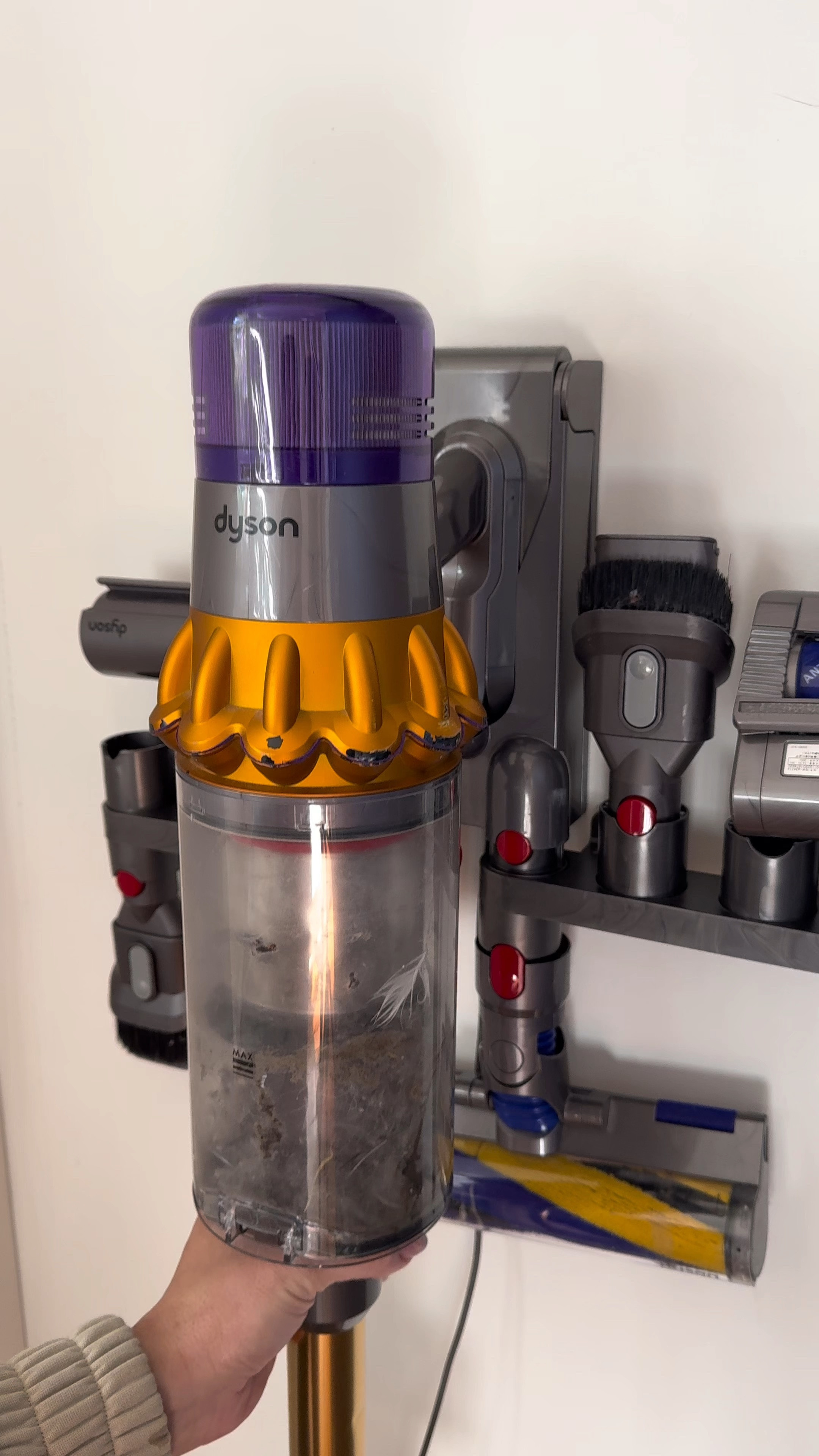 Dyson v15 Absolute Detect ! The vacuum everyone has been asking for ! 

#LTKaustralia #LTKsale #LTKhome