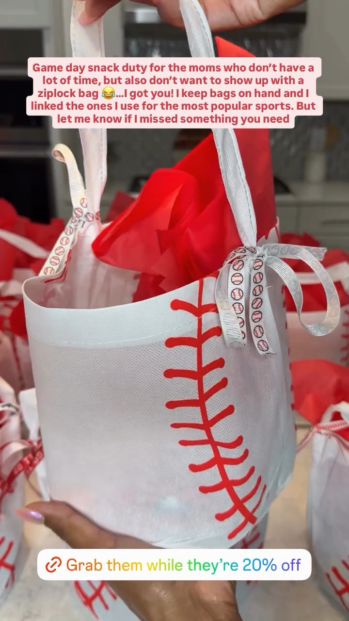 Game day snack duty made easy ⚾️🏈⚽️ These reusable sports bags are perfect for baseball, football,  basketball, and soccer moms who want to stay organized without spending hours prepping. I linked my favorite team snack bags and essentials for every season — practical, cute, and way better than a brown paper bag.

#LTKFamily #LTKSeasonal #LTKKids