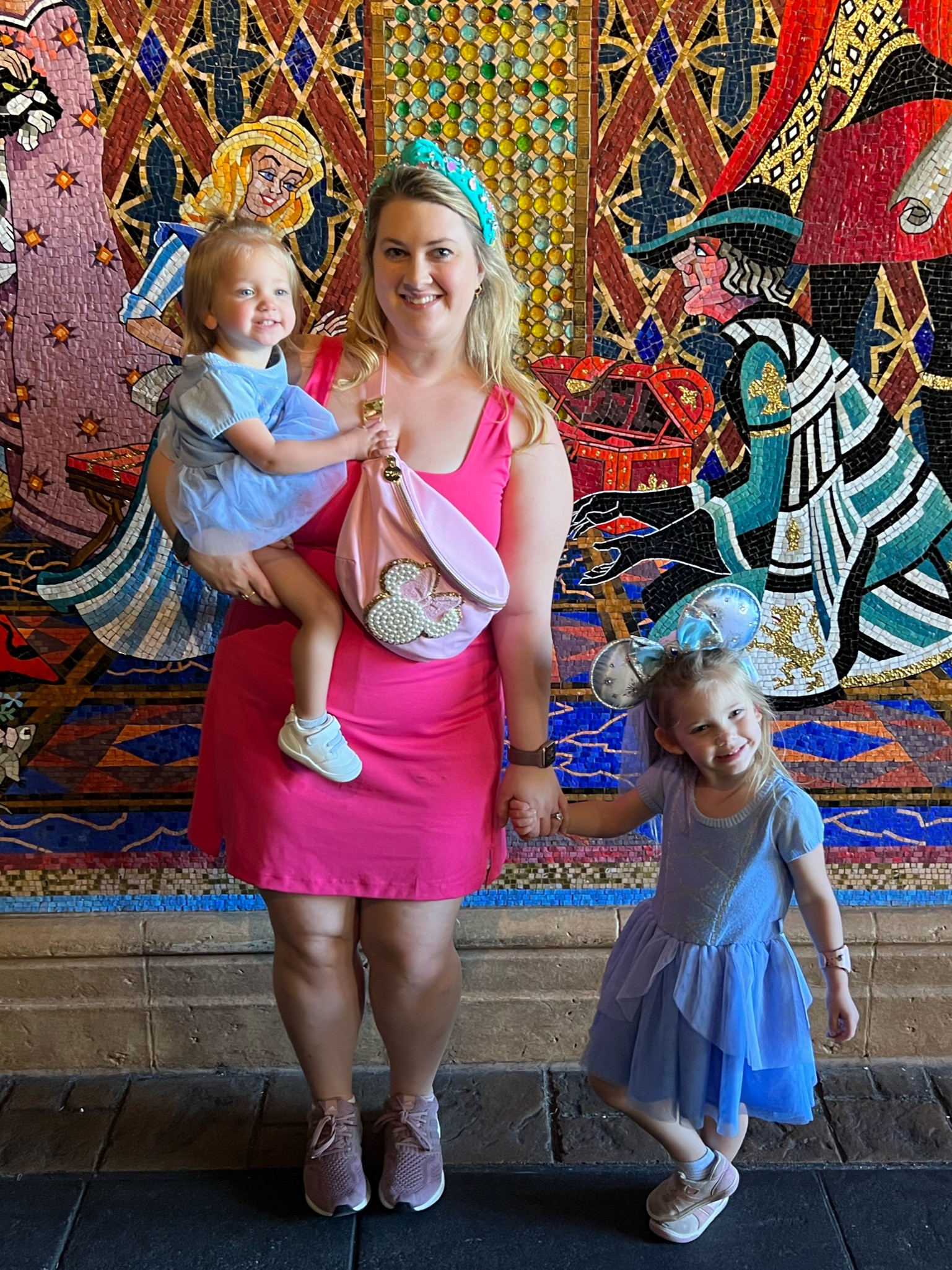 Disney Outfits! A week of Disney Park fits, for a cool, comfy experience ☺️ 

#LTKplussize #LTKMostLoved #LTKtravel