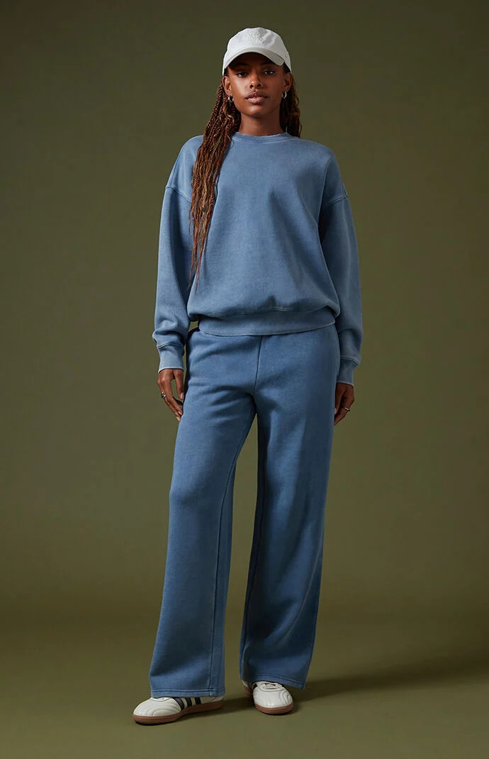 Women's Core Ultra Soft Fleece Vintage Wash Baggy Sweatpants in Blue - Size Large | PacSun