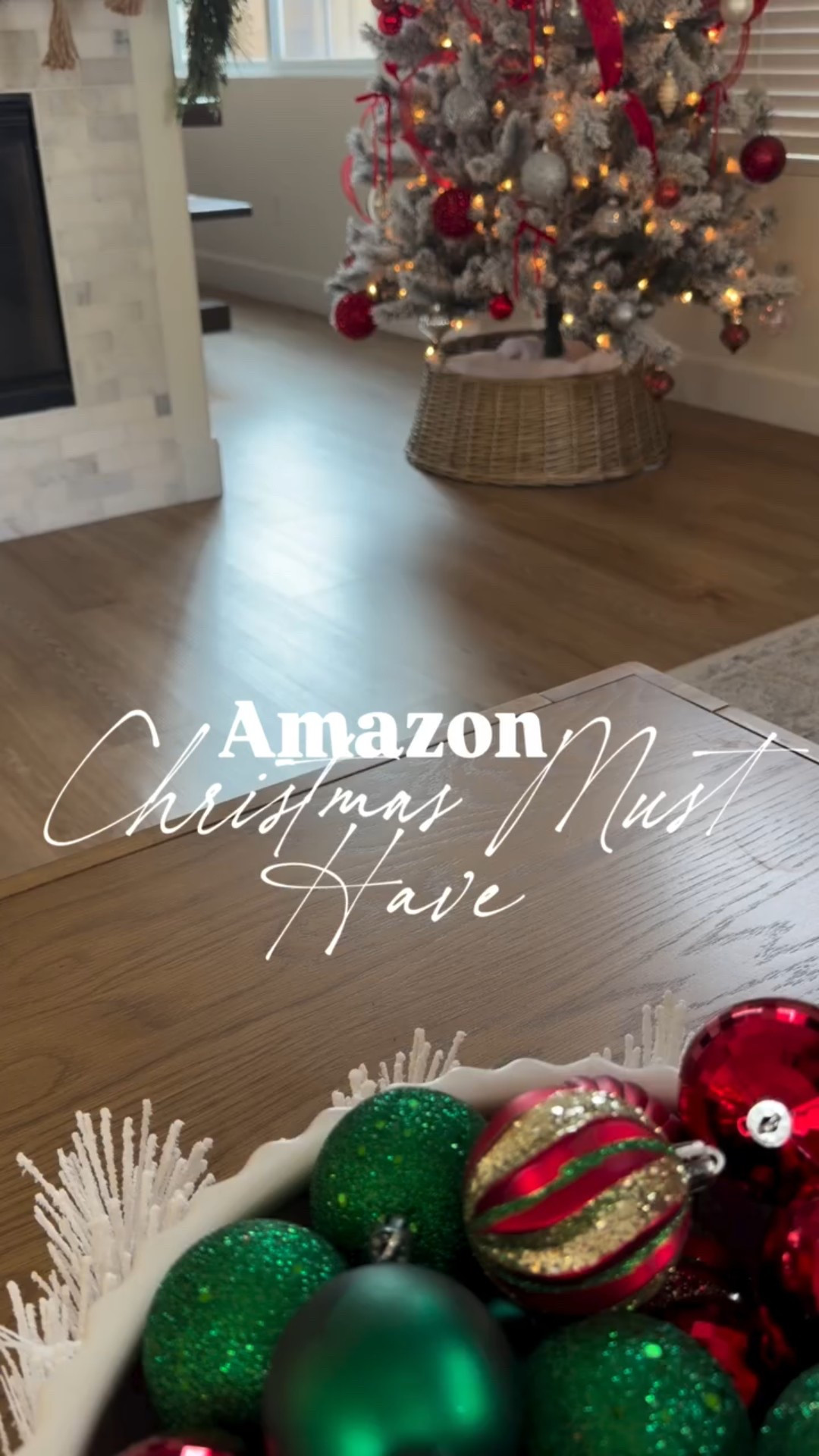 I’m obsessed with these pillow cases! Adds the perfect Christmas cheer for $6.50! 

#adaydreamblog #christmas #christmasdecor #amazonfinds #easyentertaining #pillows #ralphlaurenchristmas #easyentertaining #livingroom