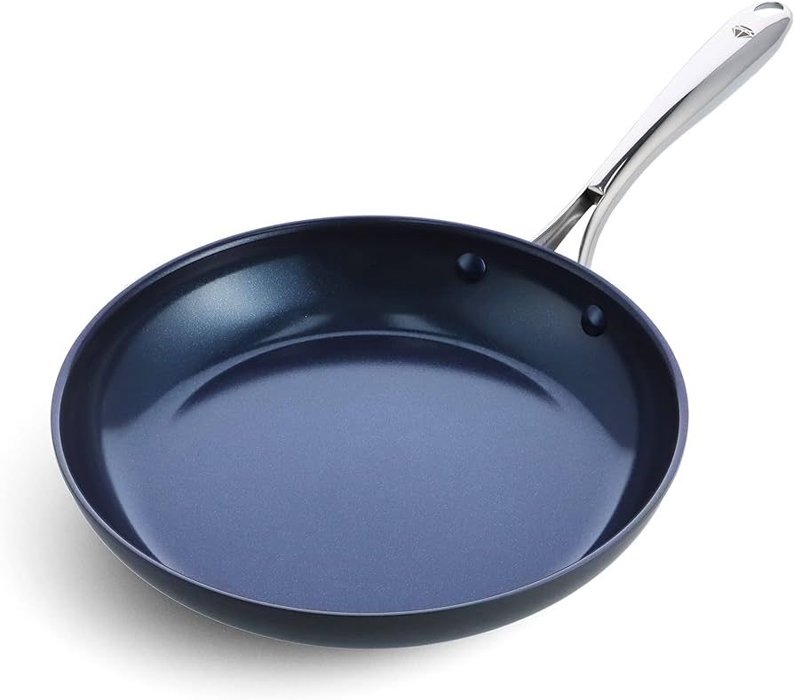 Blue Diamond Cookware Hard Anodized Ceramic Nonstick, 10" Frying Pan Skillet, PFAS-Free, Dishwash... | Amazon (US)