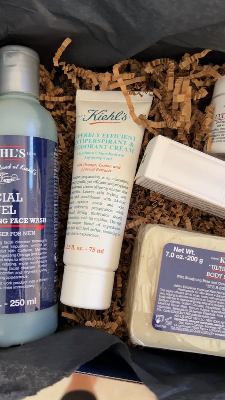 Gift ideas for dad! #fathersday #kiehls 