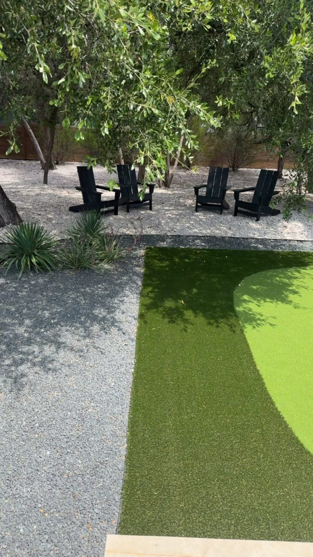 I love the modern take on these outdoor chairs, super comfy too!