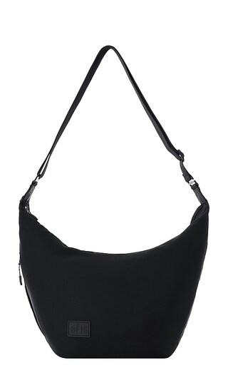 BEIS The Crescent Catchall Bag in Black. | Revolve Clothing (Global)