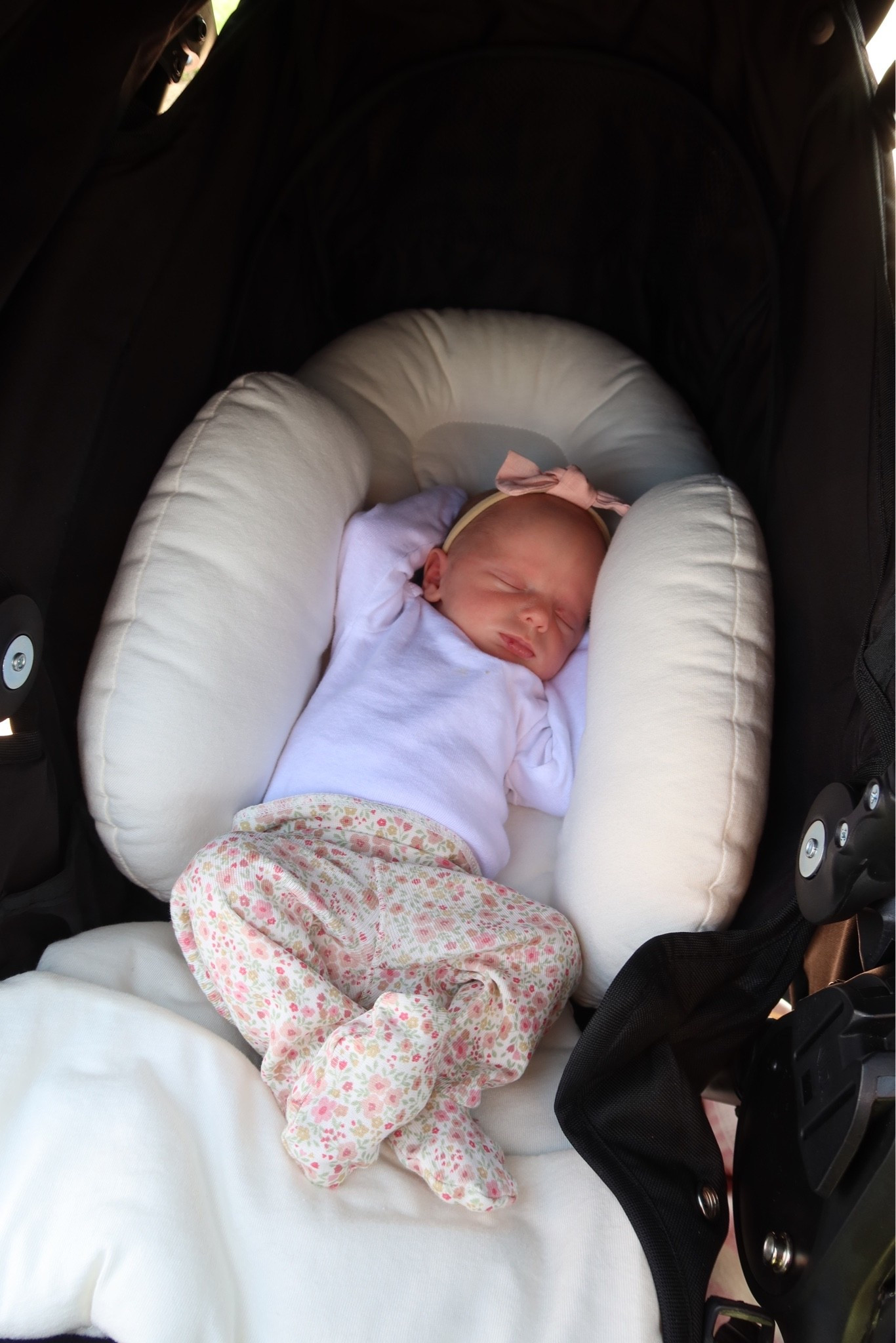 Newborn baby girl outfit

#LTKBaby #LTKKids #LTKmomlife