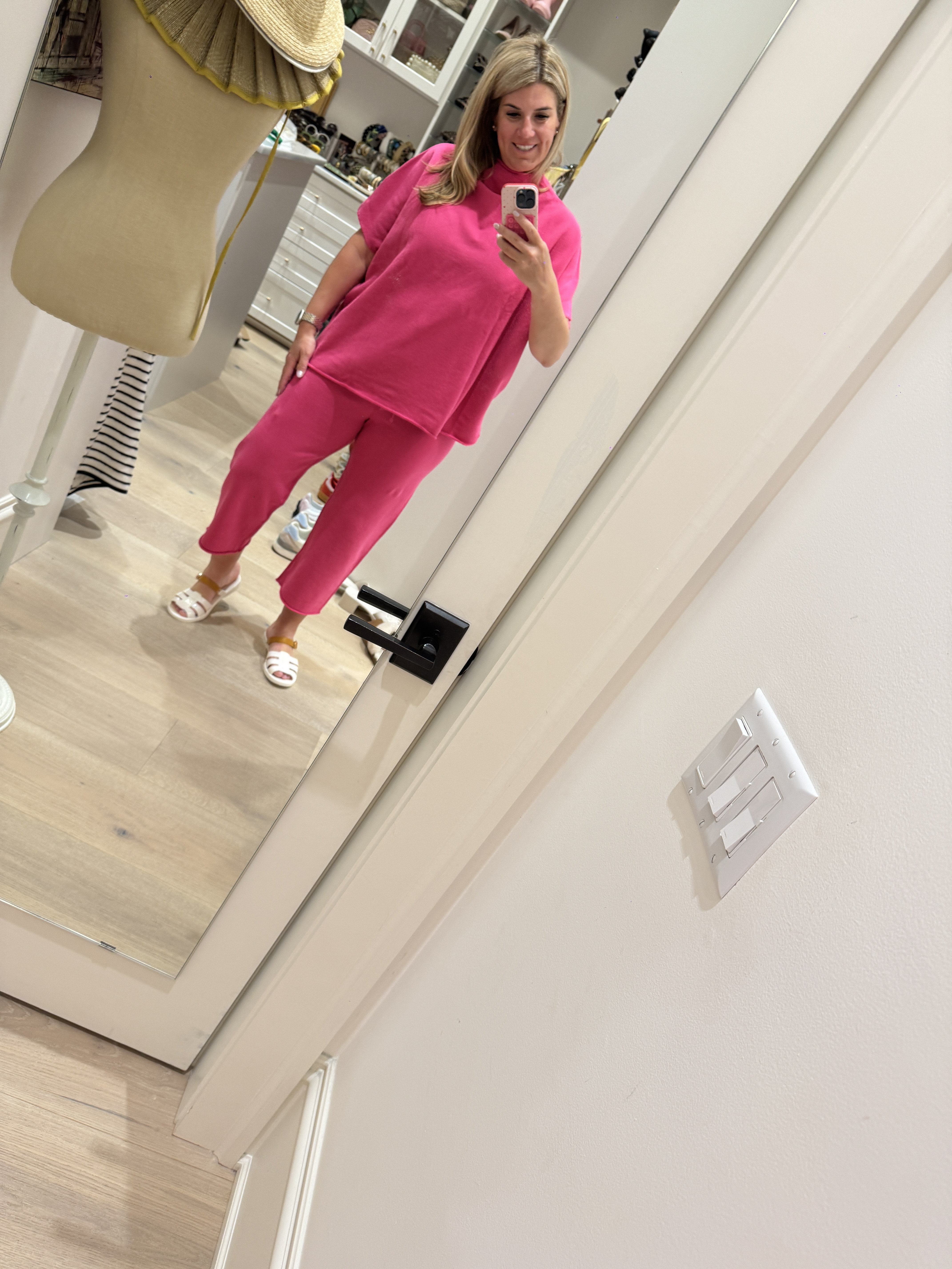 Amazing travel set ✈️ 

#LTKSeasonal #LTKOver40 #LTKTravel