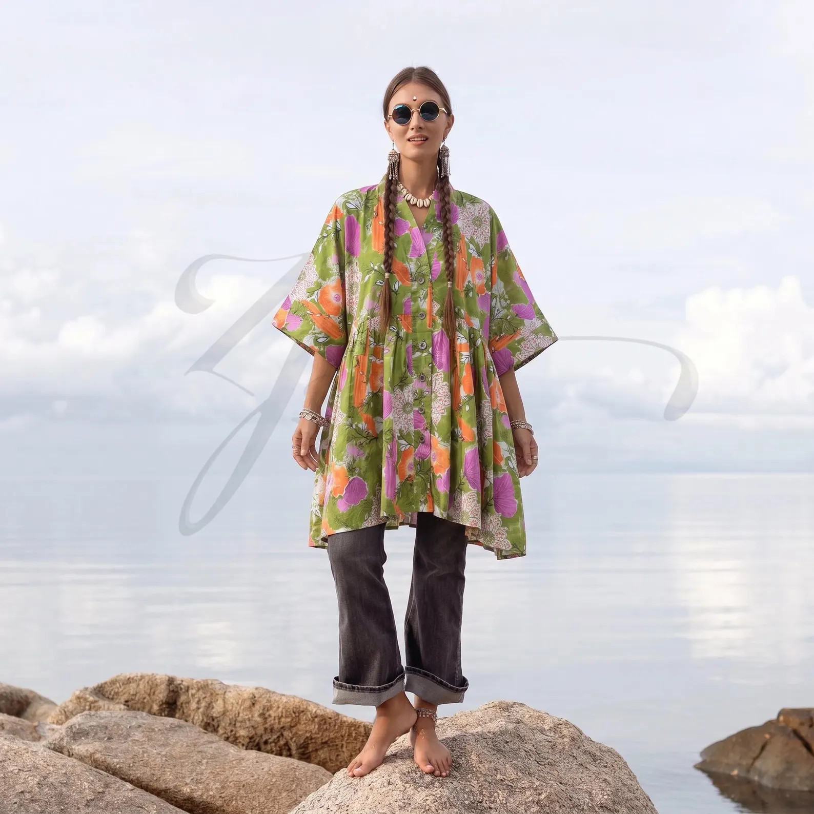 The Aria Tunic | Chảtreuser Bloom | Plus Size Cotton Kaftan with Pockets | Etsy (Global)