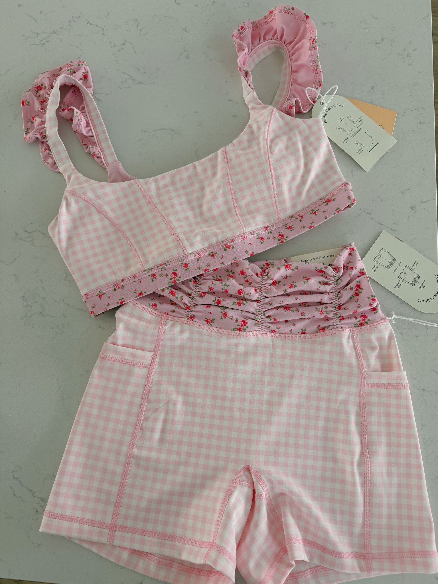 new @Target spring workout set!

Also tagging other matching pieces too!  

Bought a small in both! 

#LTKValentine #LTKActive