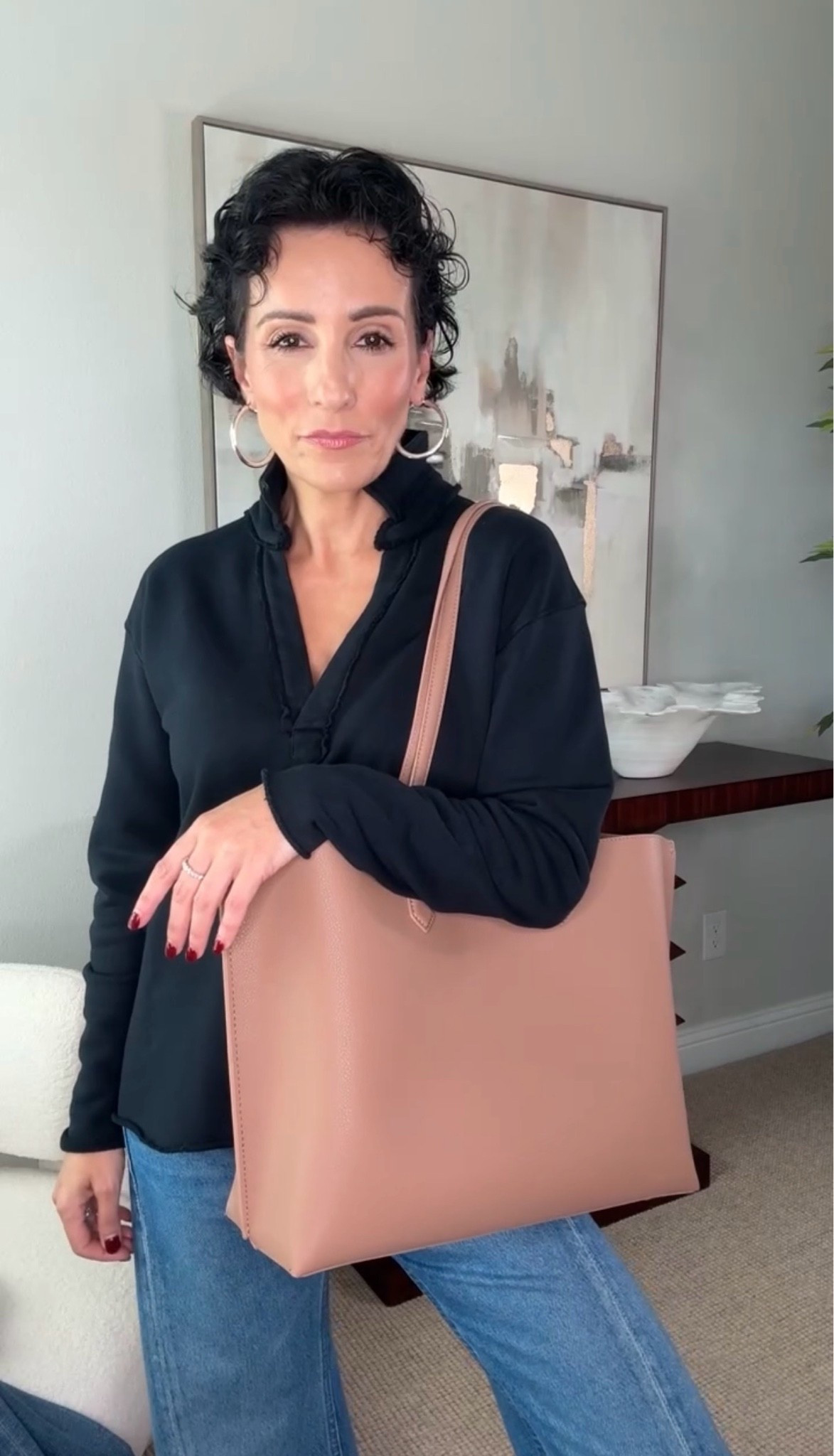 This Quince leather tote is exactly what I look for in a work bag. It’s roomy enough for my laptop and everyday essentials, has plenty of organization inside, and still looks beautiful enough to carry beyond the office. It also comes in several colors, which makes choosing just one difficult.

leather tote, Quince tote, work bag, laptop bag, business tote, travel tote, leather work bag, everyday tote, women’s work bag, classic accessories, travel bag, StyleWithEugenia

#LTKootd #LTKgrwm #LTKOver40