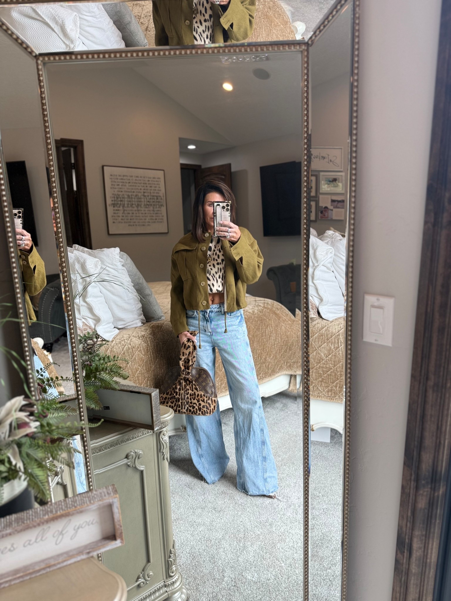 Fall OOTD 

#LTKStyleTip #LTKFindsUnder100 #LTKItBag