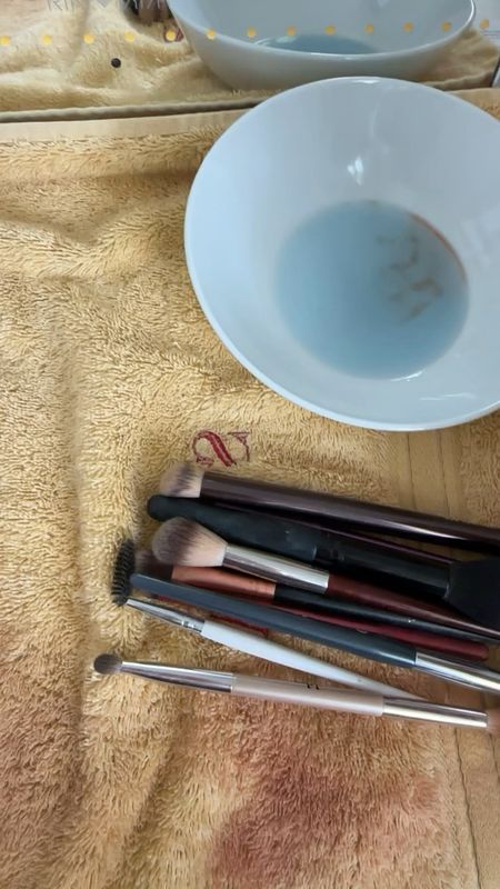 Cinema Secrets Professional Makeup Brush Cleaner Kit, 8 fl oz, Vanilla. Makeup brush cleaner  

#LTKVideo #LTKFindsUnder50 #LTKBeauty