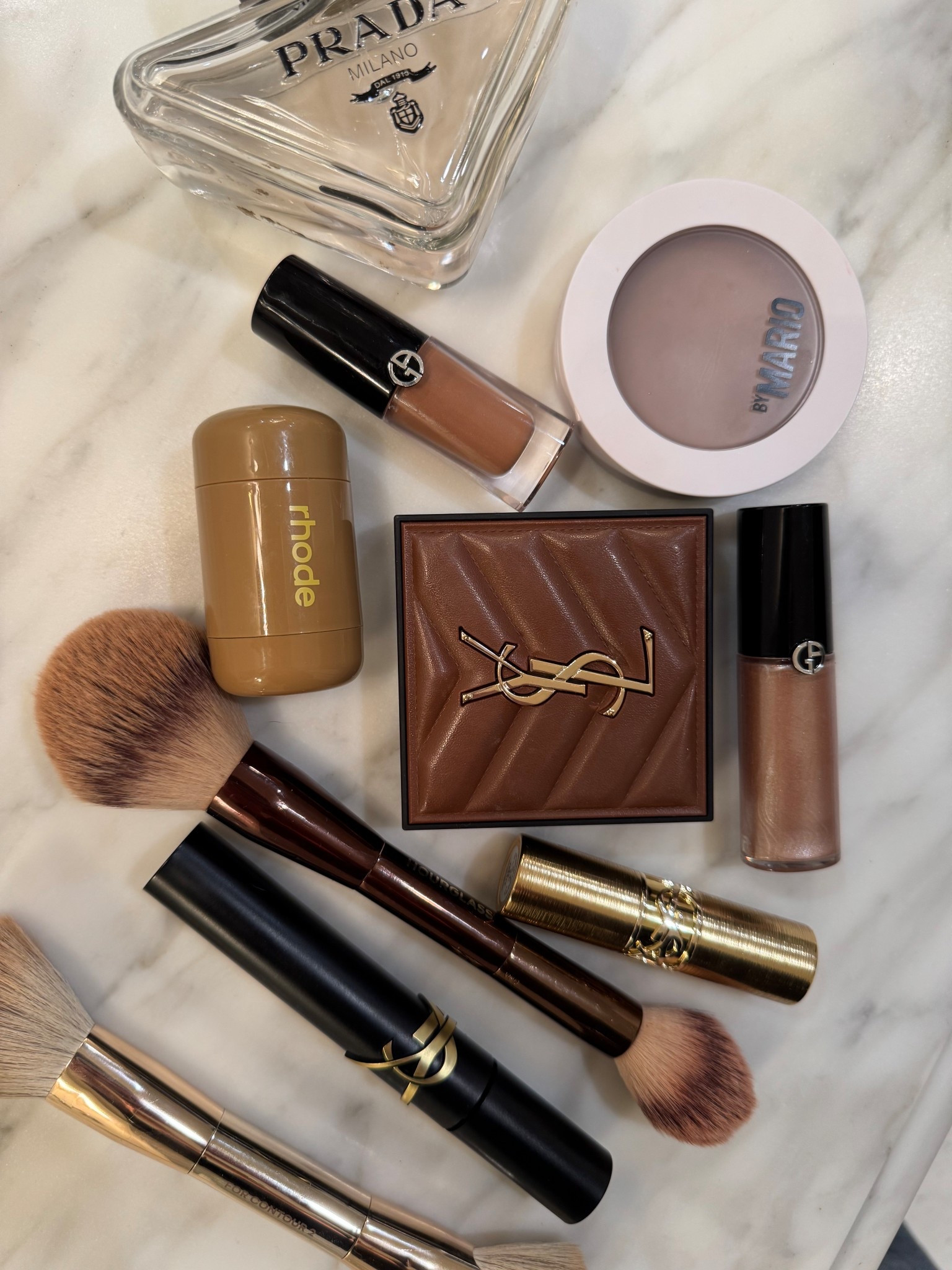 what I'm currently using & loving 

Eyeshadow: shade 22
Mario contour: light/medium
Bronzer: shade 2
Lip: shade 22
Blush: tan line 
Mascara: brown 


#LTKOver40 #LTKBeauty #LTKGiftGuide