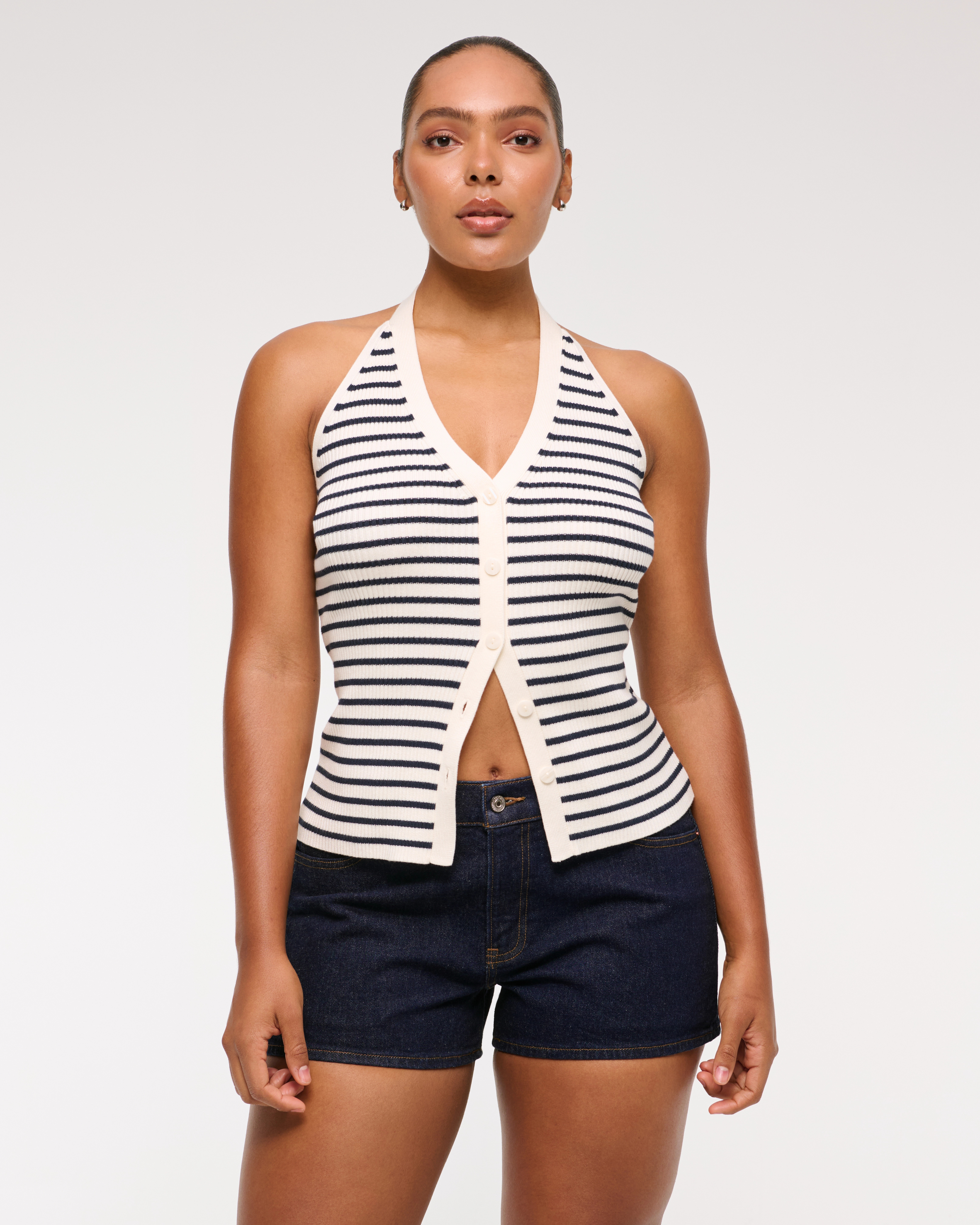 Curve Love Low Rise Mini Short | Abercrombie & Fitch (US)
