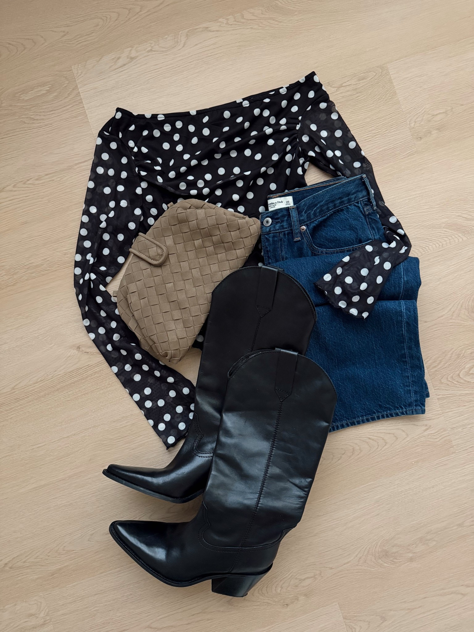 Winter date night outfit✨ this polka dot top looks like something from aritzia but is an Amazon find!

Date night outfit | polka dot top | Abercrombie style | Abercrombie jeans | Amazon fashion | polka dots | look for less 

#LTKootd