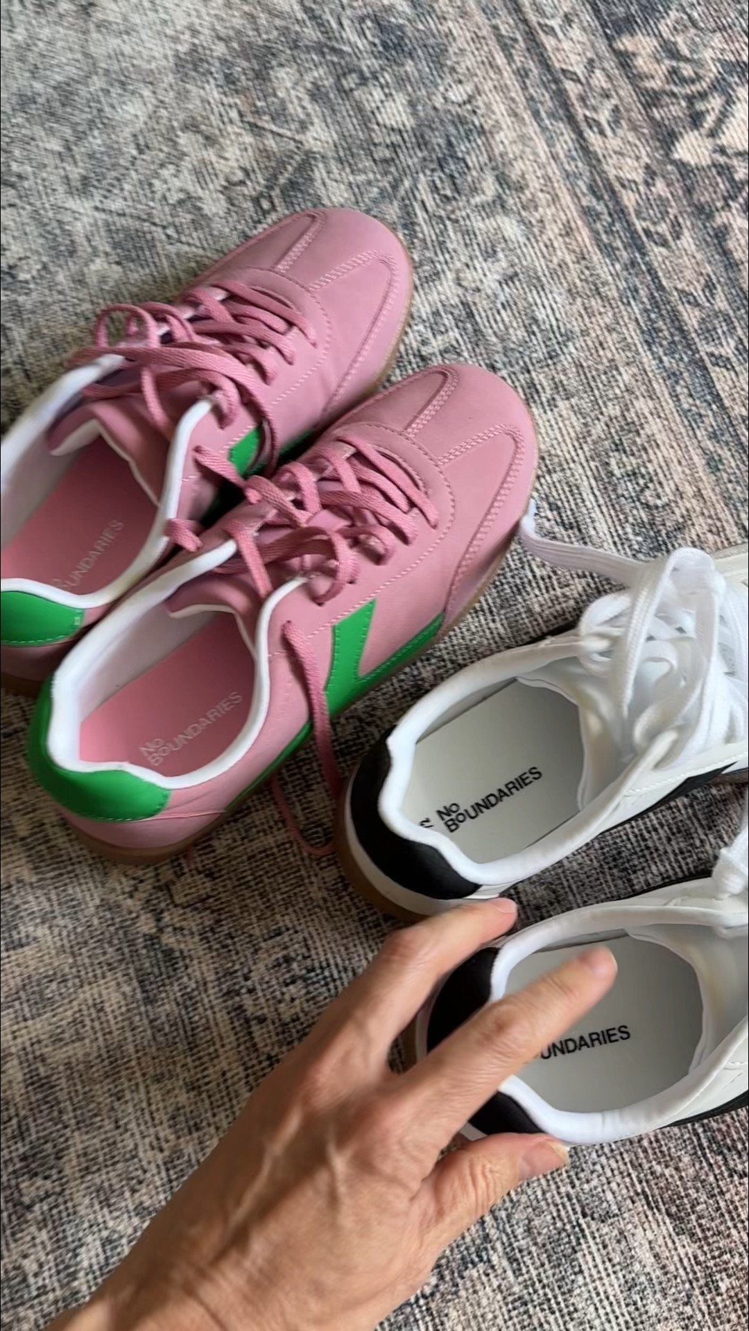 Truly the best sneakers. Beyond comfy and look darling with shorts, dresses, denim and sweats. The best part is that they are $20! #walmartpartner @walmartfashion #walmartfashion 