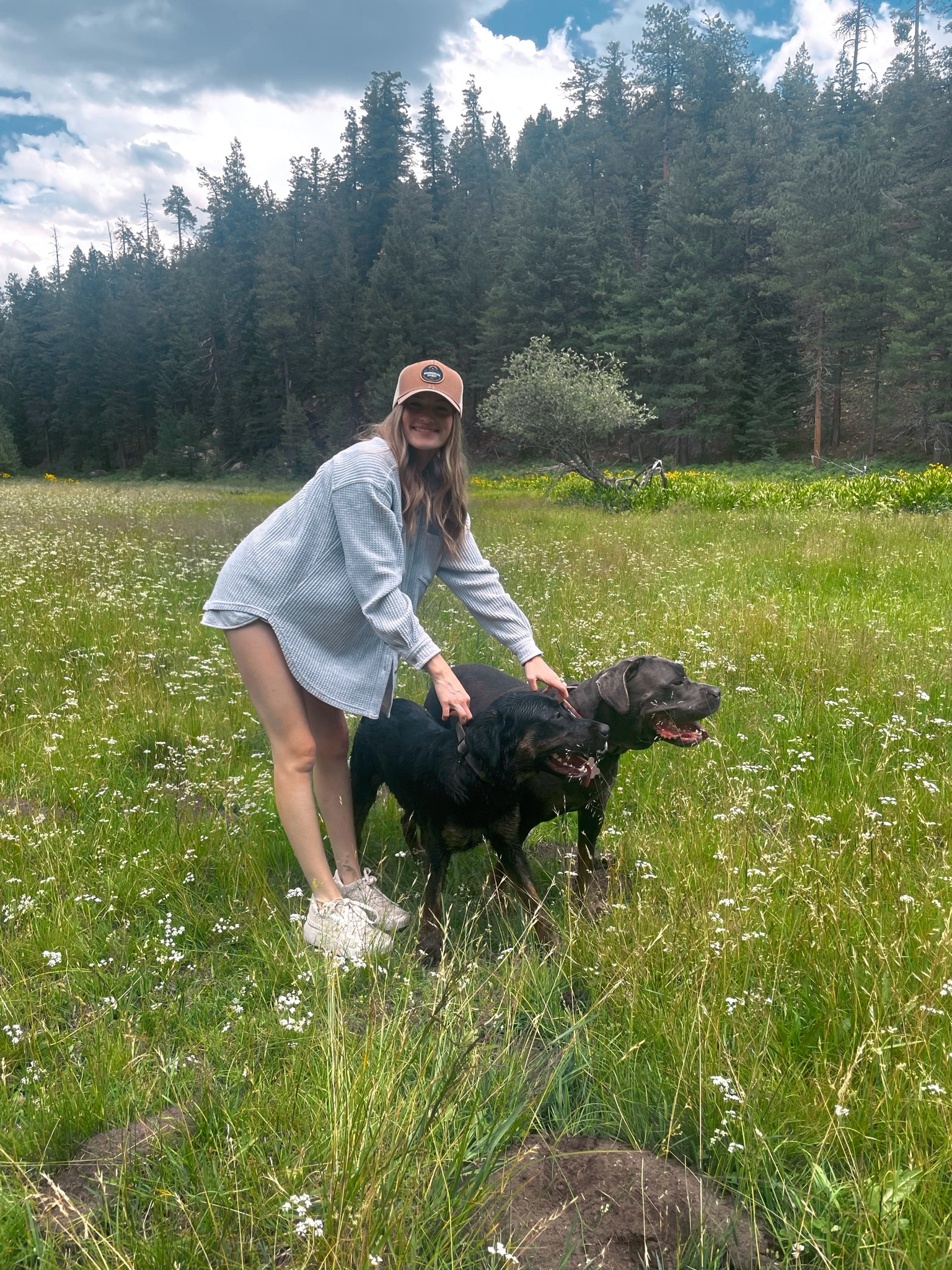 🌲💕🐶

#LTKStyleTip #LTKActive #LTKFindsUnder50