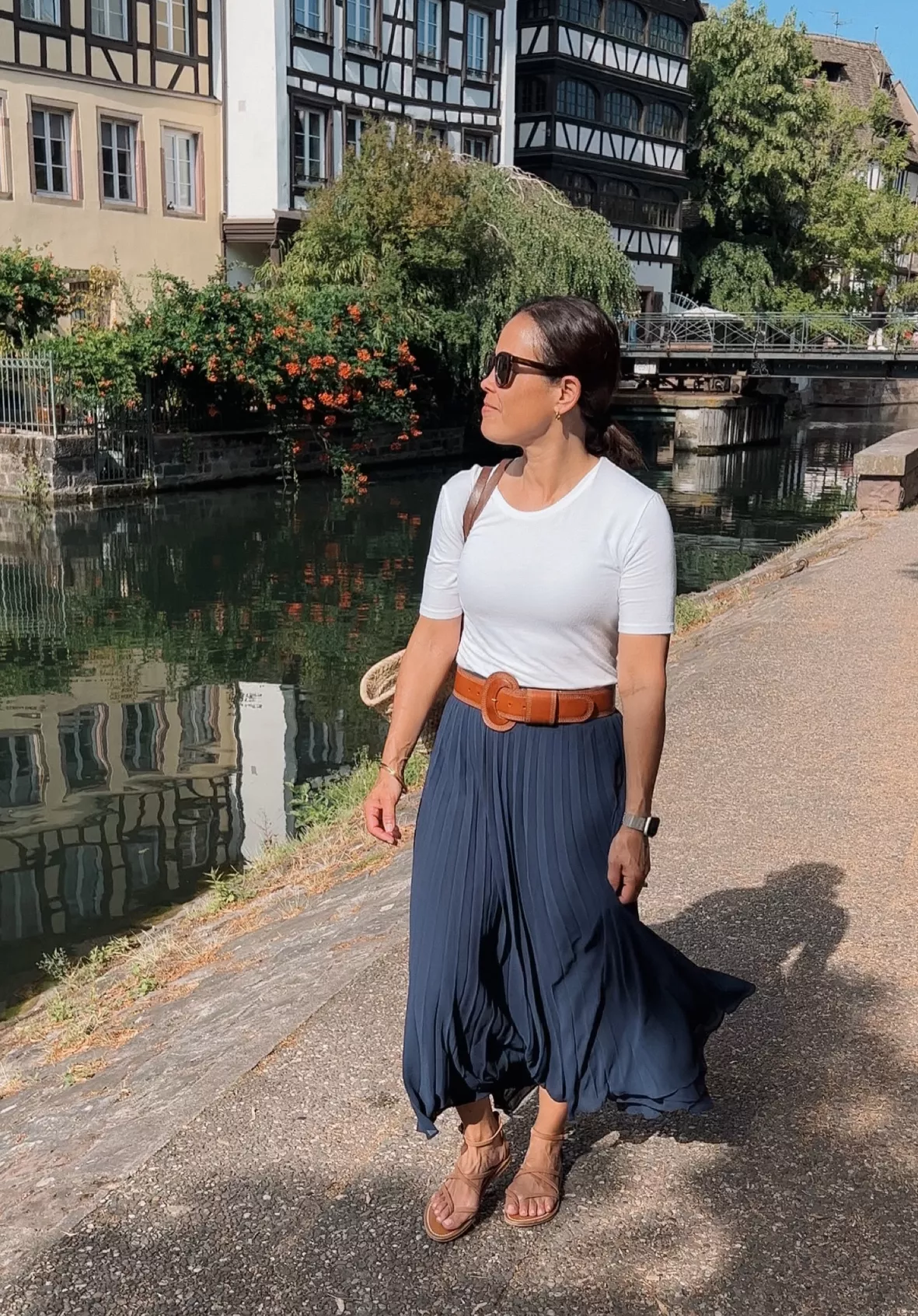 Style Help: How to rock a French style outfit - The Belt Edition