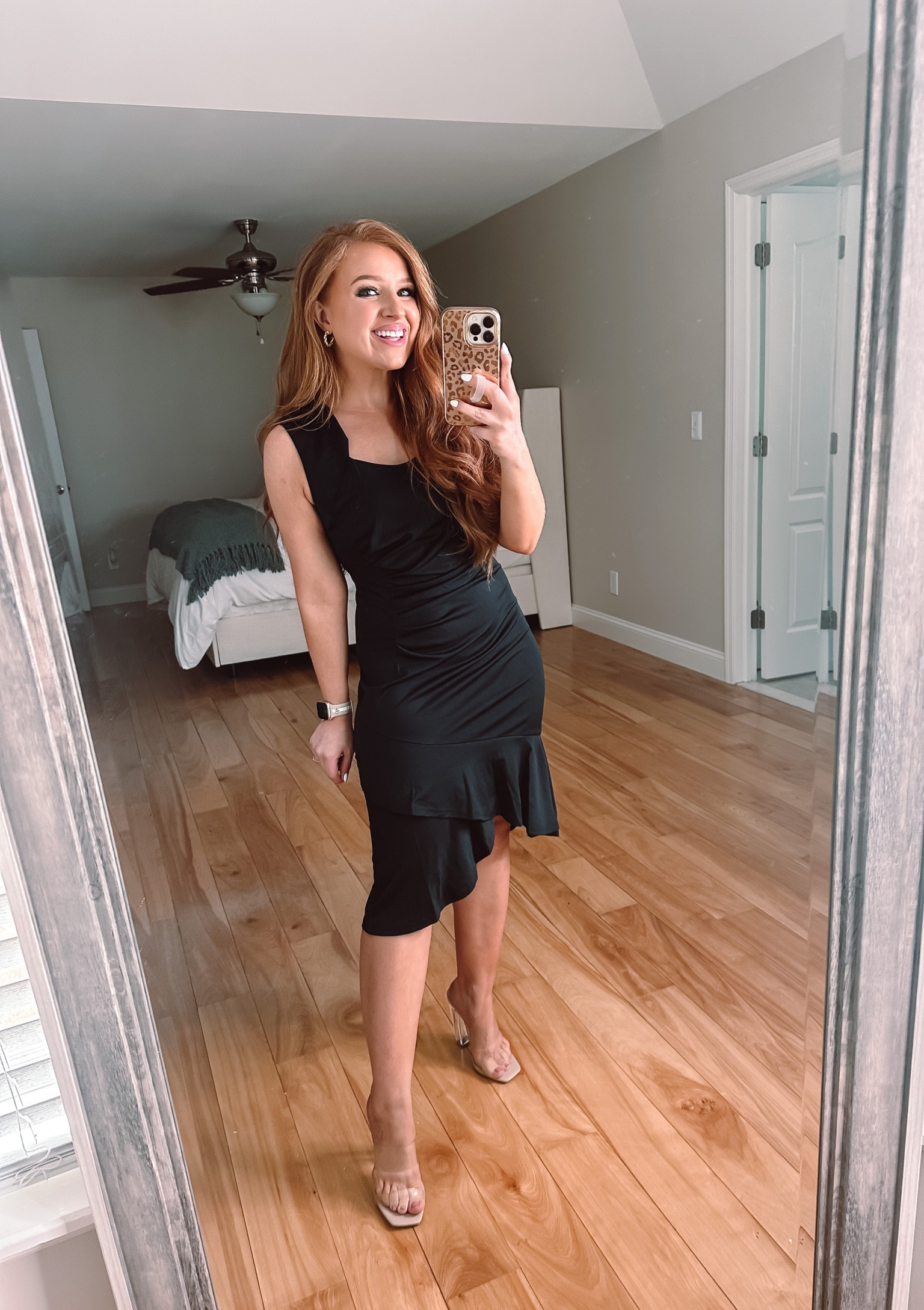 Little black dress from amazon! Wearing a medium! Code to make this dress under $20: 2HDJ4PR8



#LTKSeasonal #LTKwedding #LTKunder50